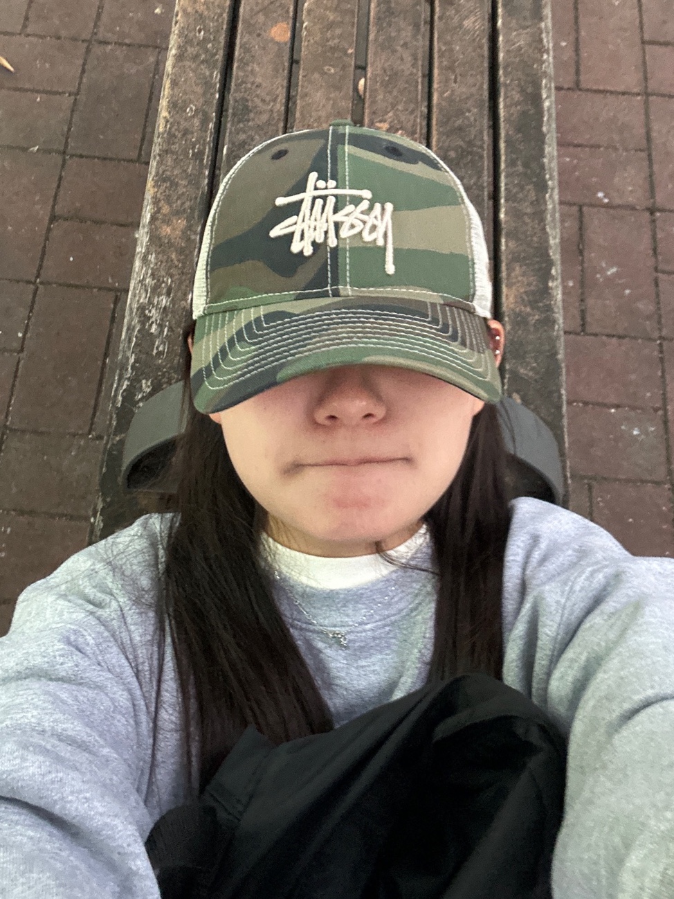 Stussy New Era 9twenty Basic Trucker Woodland Camo 착용 스타일