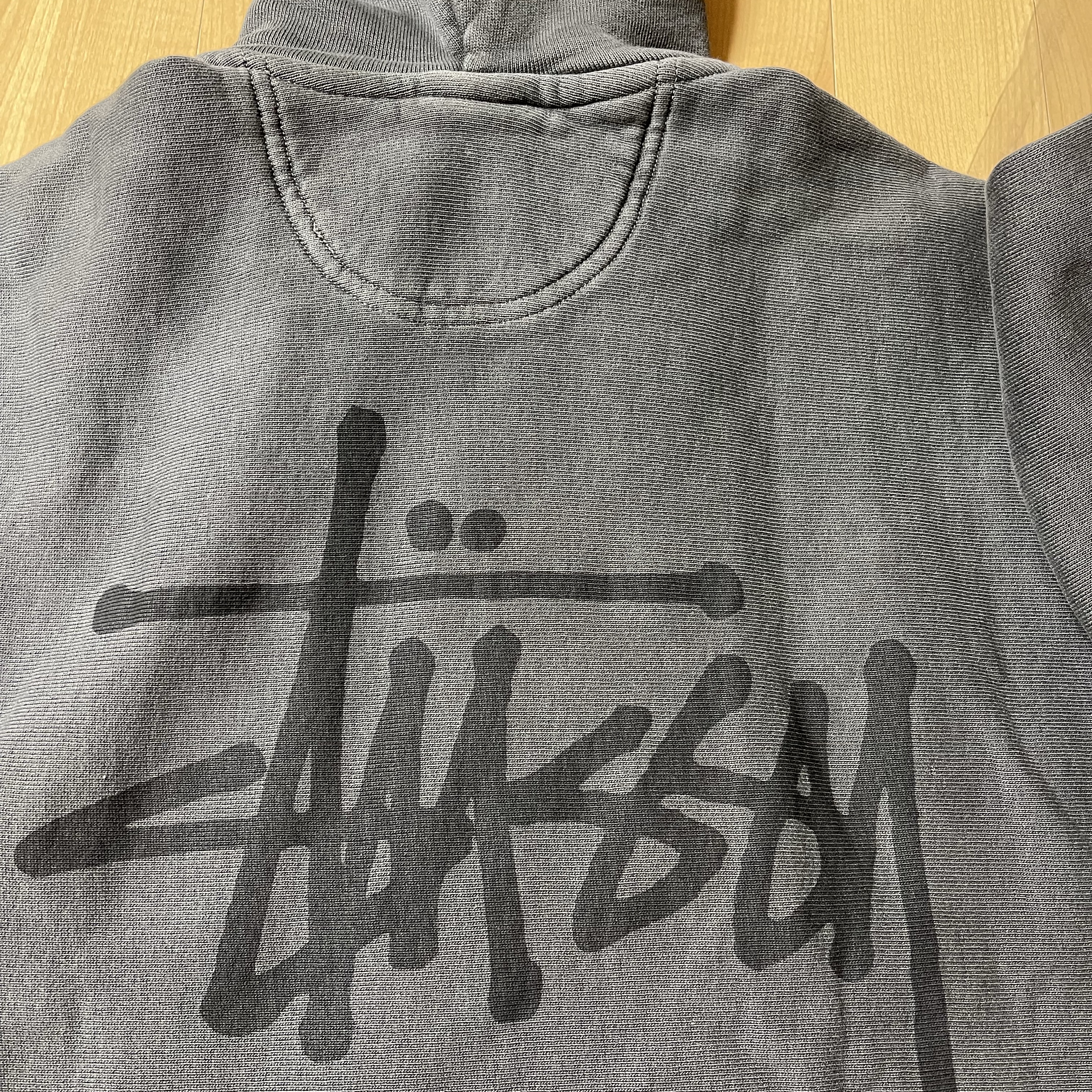 Stussy Basic Pigment Dyed Zip Hoodie Black 착용 스타일