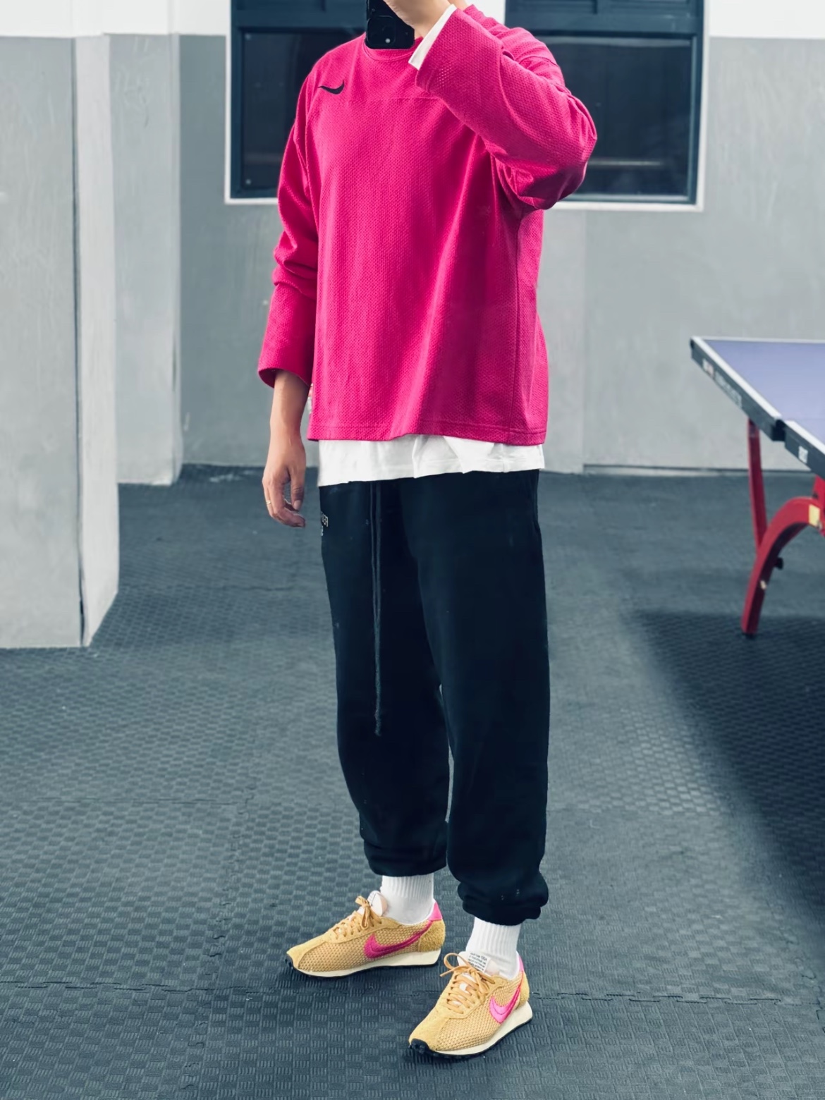 Essentials Fleece Essential State Sweatpant Black - 24FW, Nike x Stussy Long Sleeve Top Fireberry (FJ9165-615) 착용 스타일