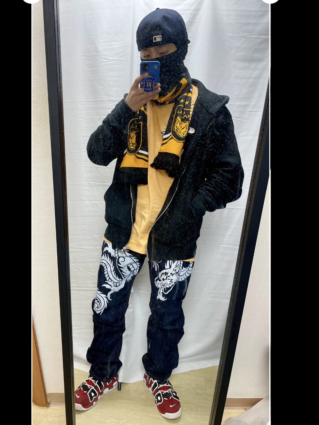 Nike Air More Uptempo 96 Bulls 2021, Stussy Psychedelic T-Shirt Peach 착용 스타일