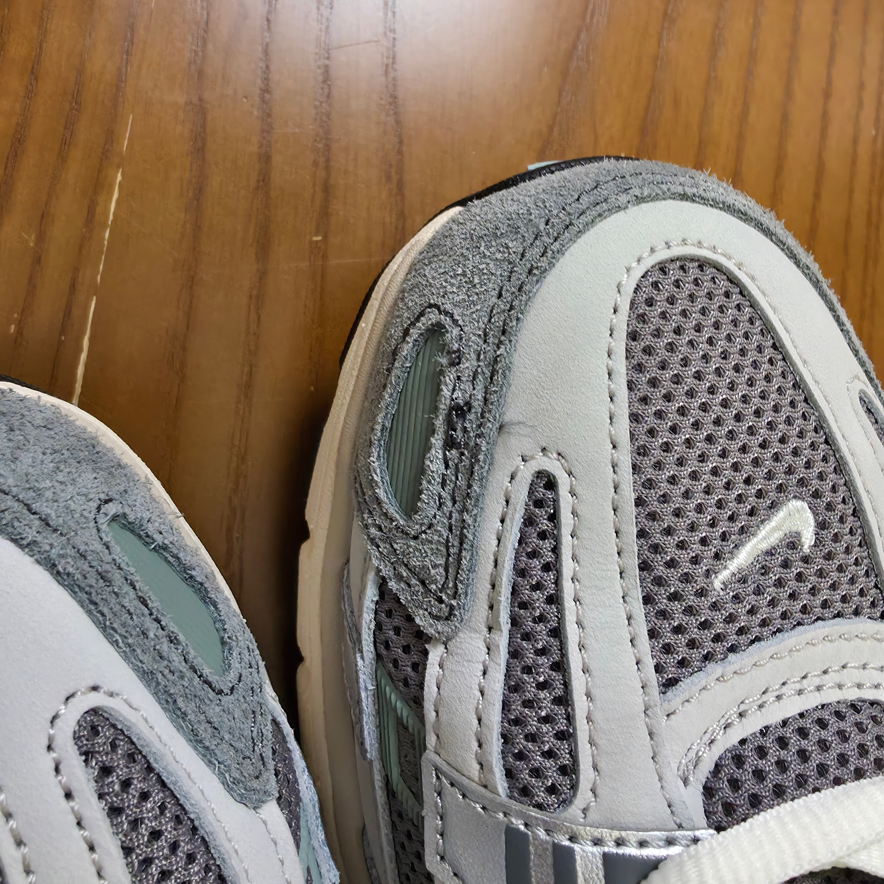 Nike P-6000 Flat Pewter Light Iron Ore 착용 스타일 - 1