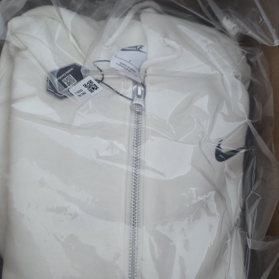 (W) Nike NSW Phoenix Fleece Oversized Full Zip Hoodie Sail - Asia 착용 스타일