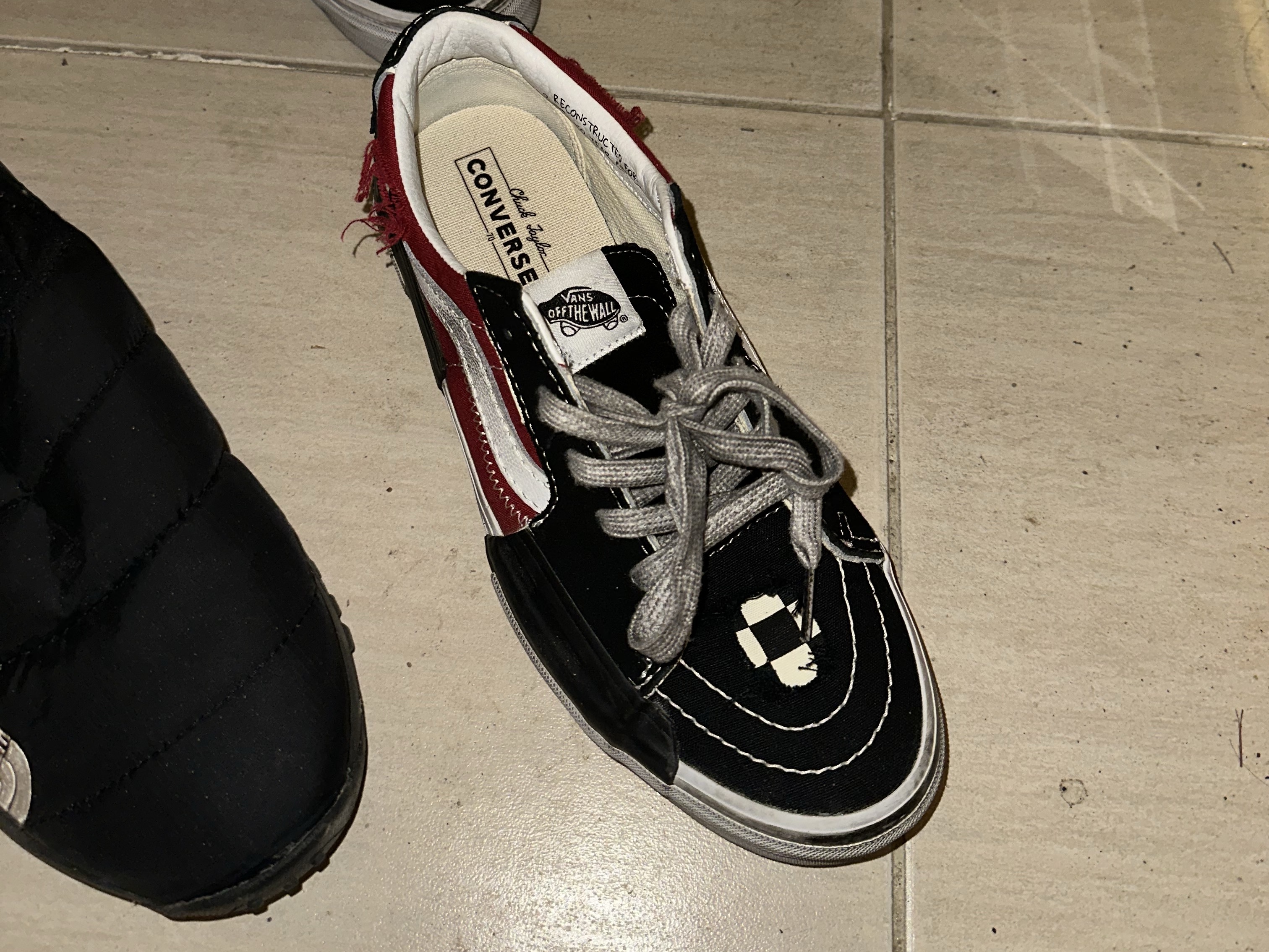 Vans Sk8-Low Reconstruct Stressed Check Black Red 착용 스타일
