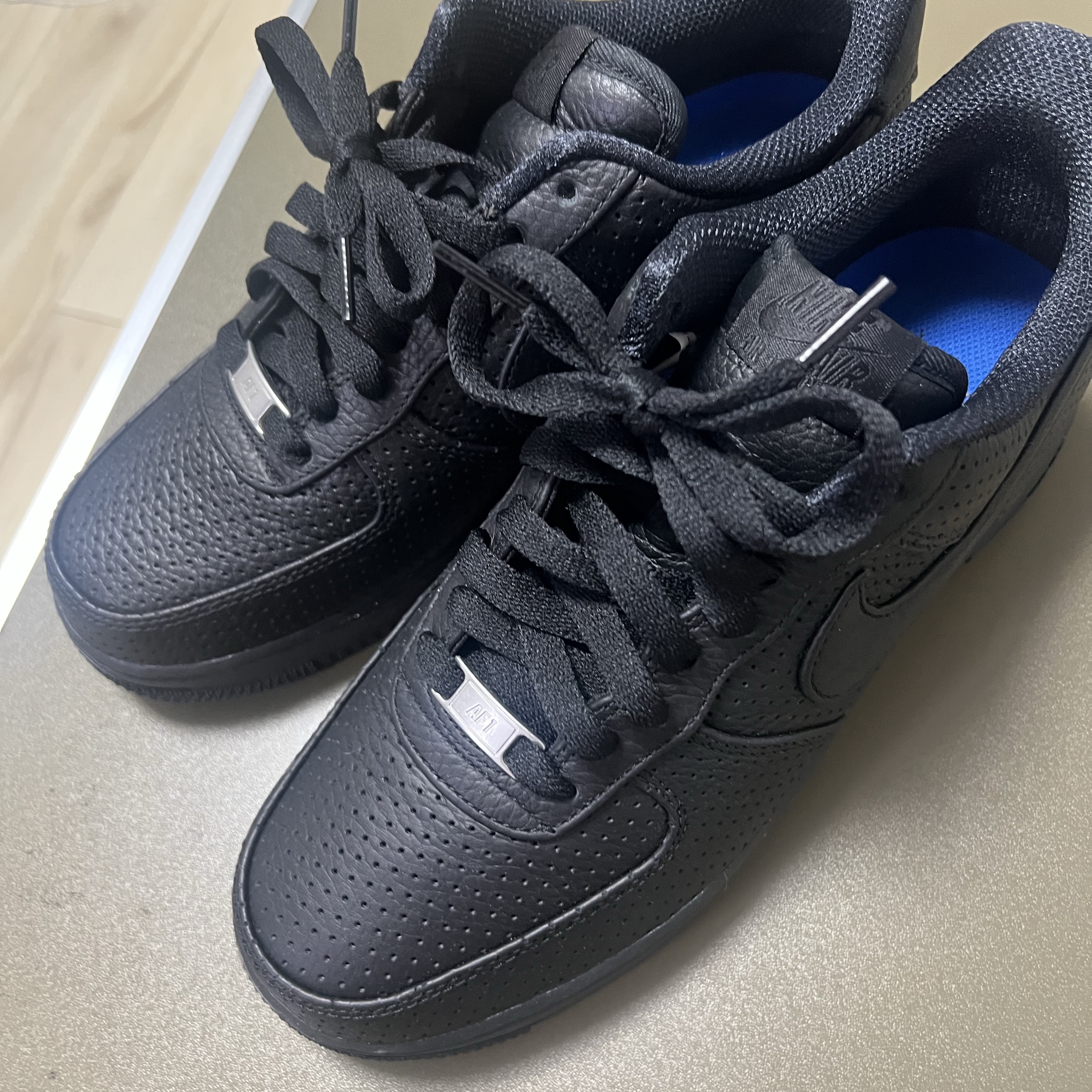Nike Air Force 1 SP Black 착용 스타일 - 3