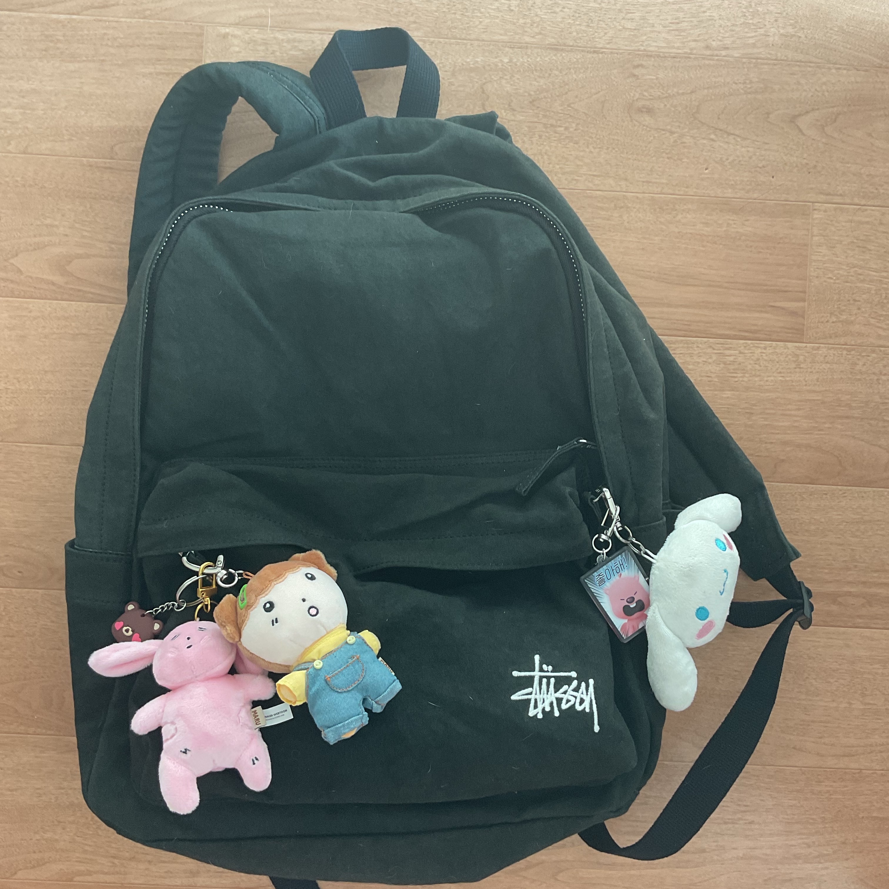 Stussy Canvas Backpack Washed Black 착용 스타일
