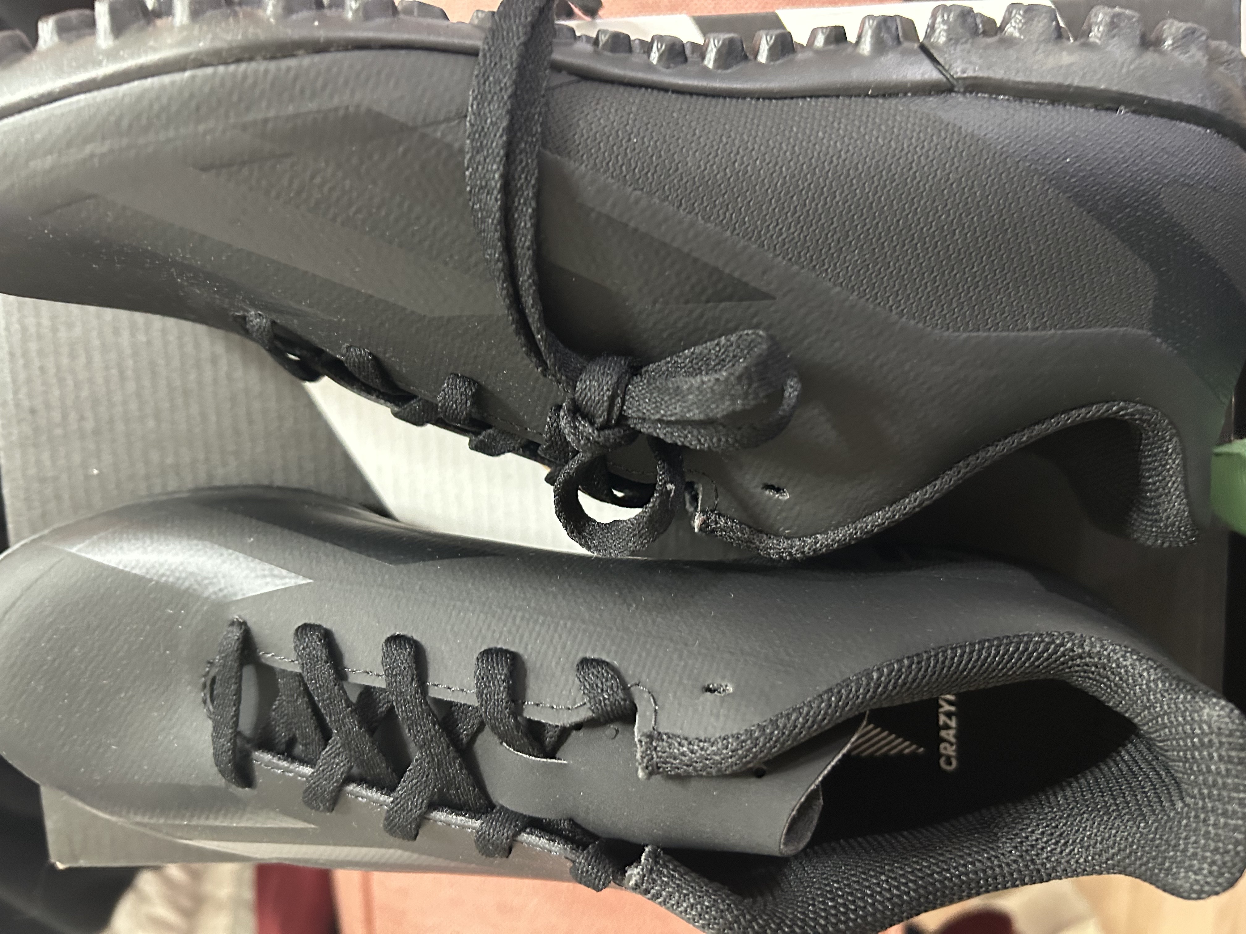 Adidas X Crazyfast.4 TF Triple Black 착용 스타일