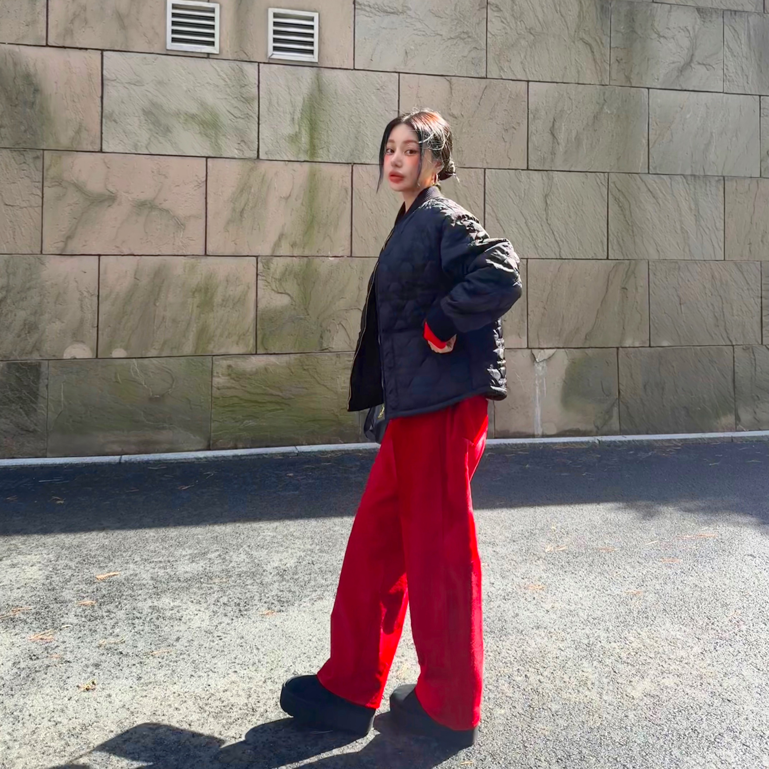 Supreme Ponyhair Loose Fit 5-Pocket Jean Red - 25SS, (W) Diesel T-Ballet-D Logo LS T-Shirt Red 착용 스타일 - 3