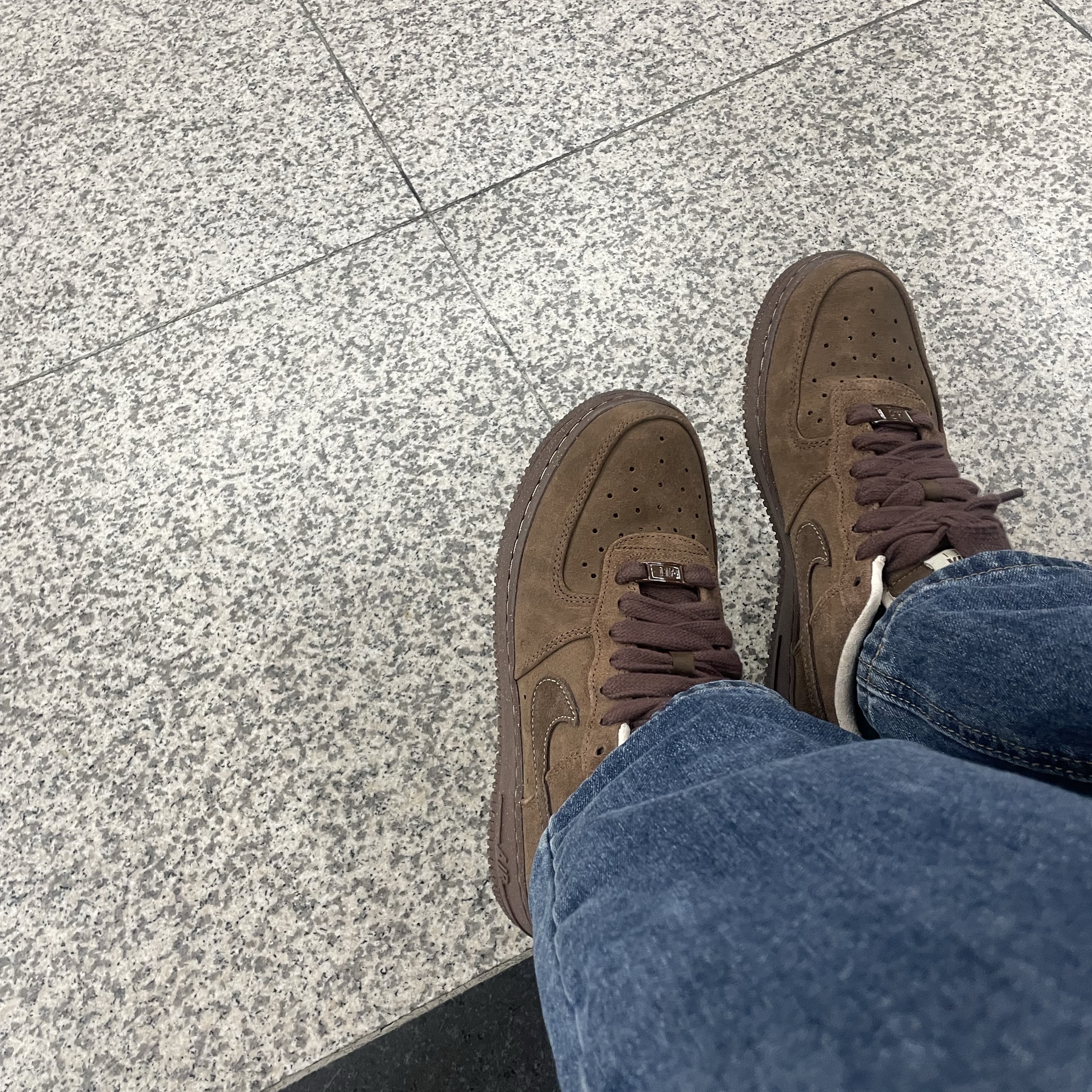 (W) Nike Air Force 1 '07 Cacao Wow 착용 스타일