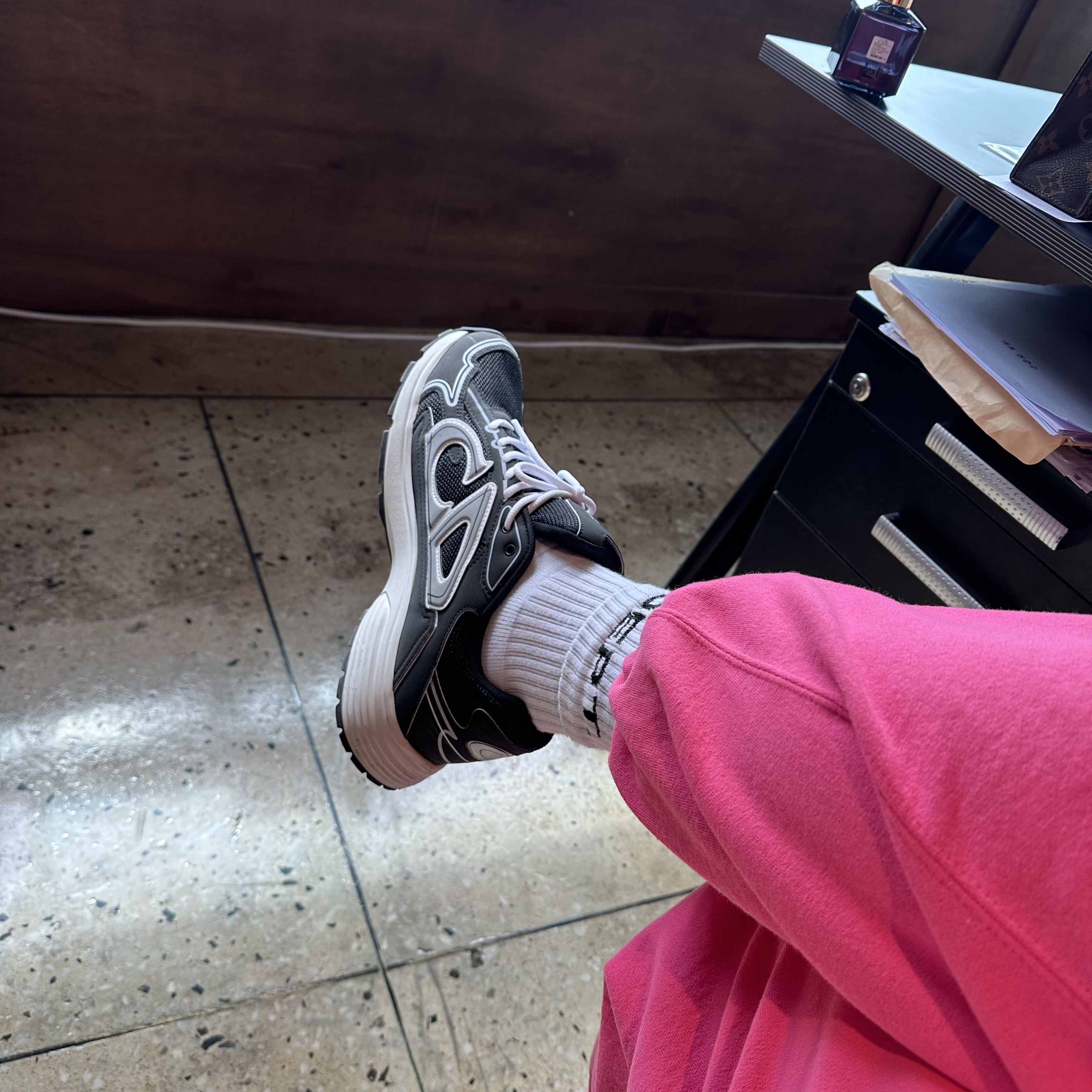 Dior B30 Sneakers Mesh Technical Fabric Black, Gallery Dept. Dept Socks Black 착용 스타일