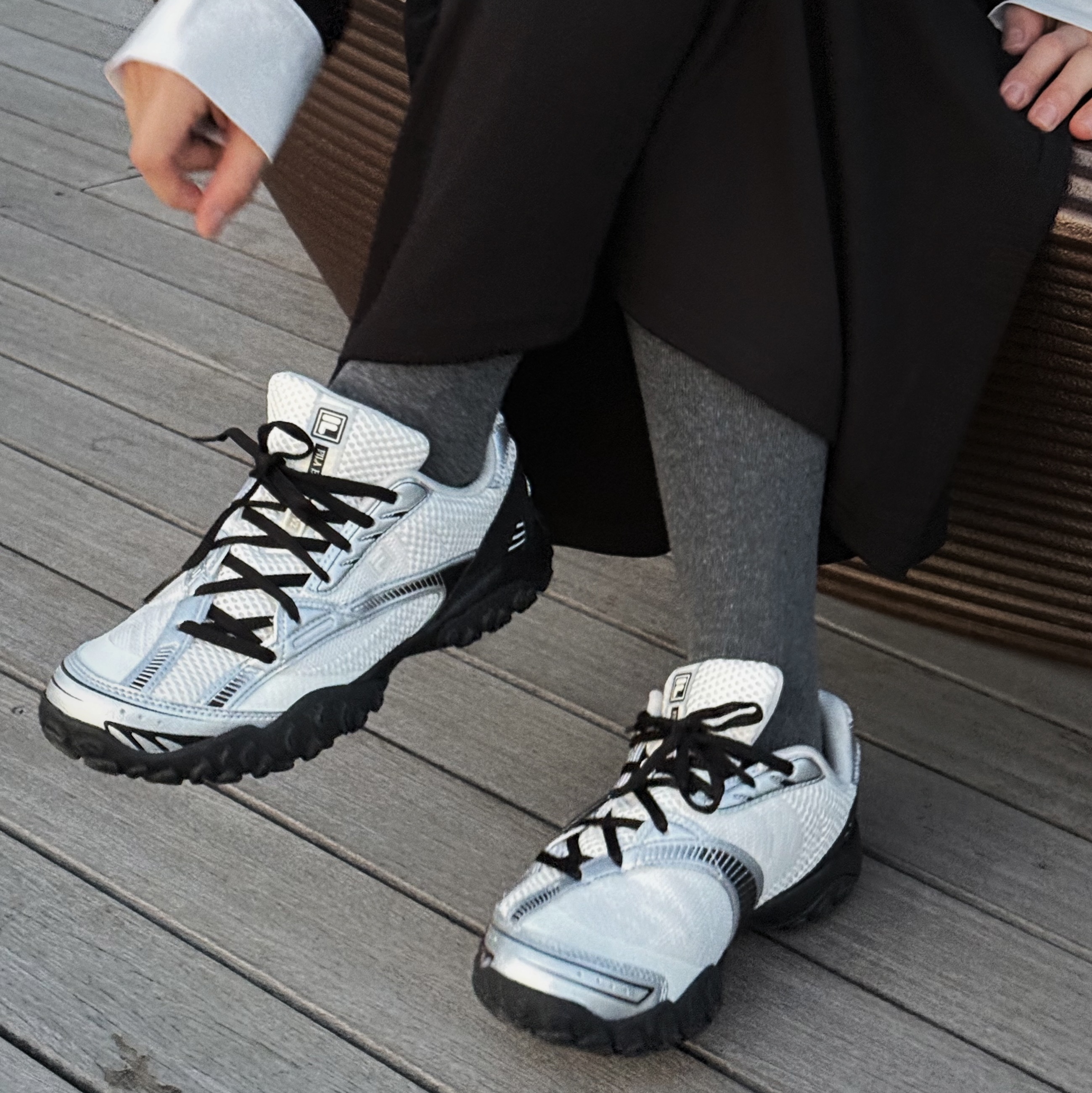 Fila Echappe v2 White Black 착용 스타일 - 1