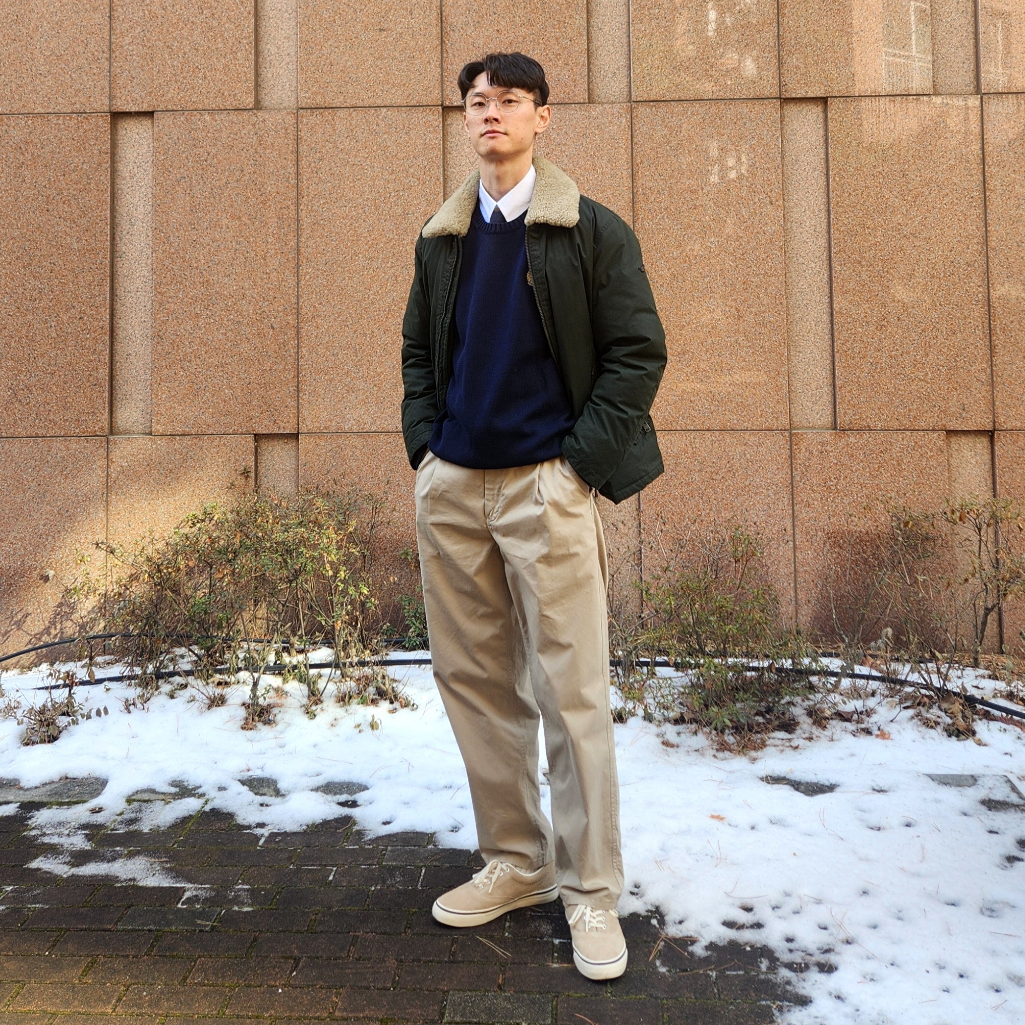 [무료 반품] Catch Ball D02 Suede Beige, Henry Cotton's Spitfire Wax Coating Down Jumper Khaki 착용 스타일