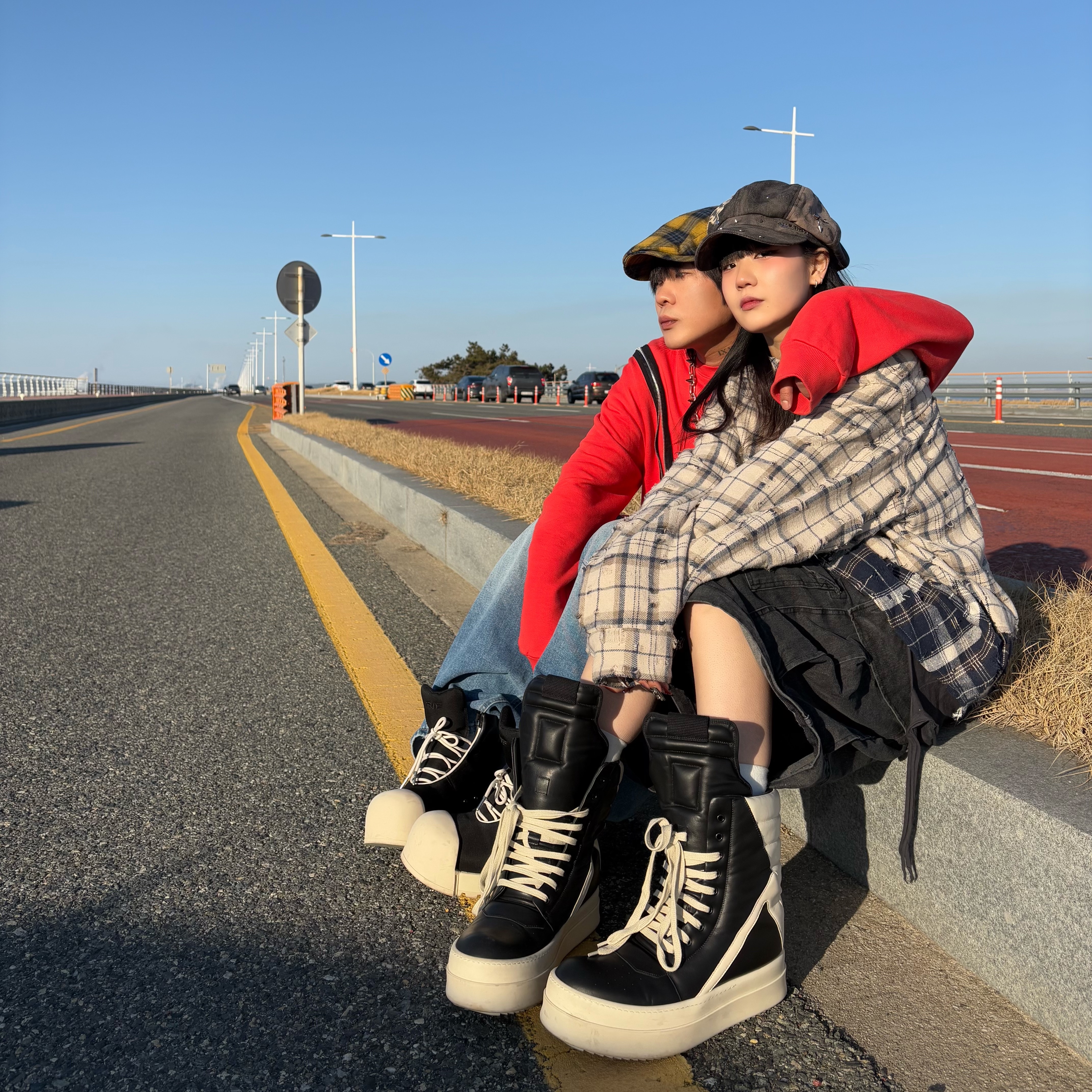 Rick Owens Mega Bumper Geobasket Black Milk 착용 스타일 - 2