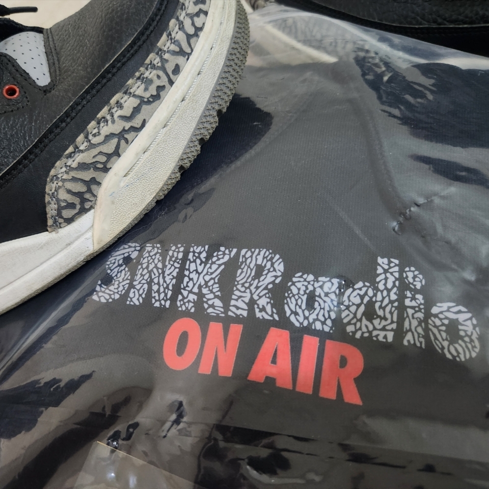 Jordan 3 Retro OG Black Cement 2018, The North Face 1996 Novelty Nuptse Jacket Dark Navy 착용 스타일 - 4