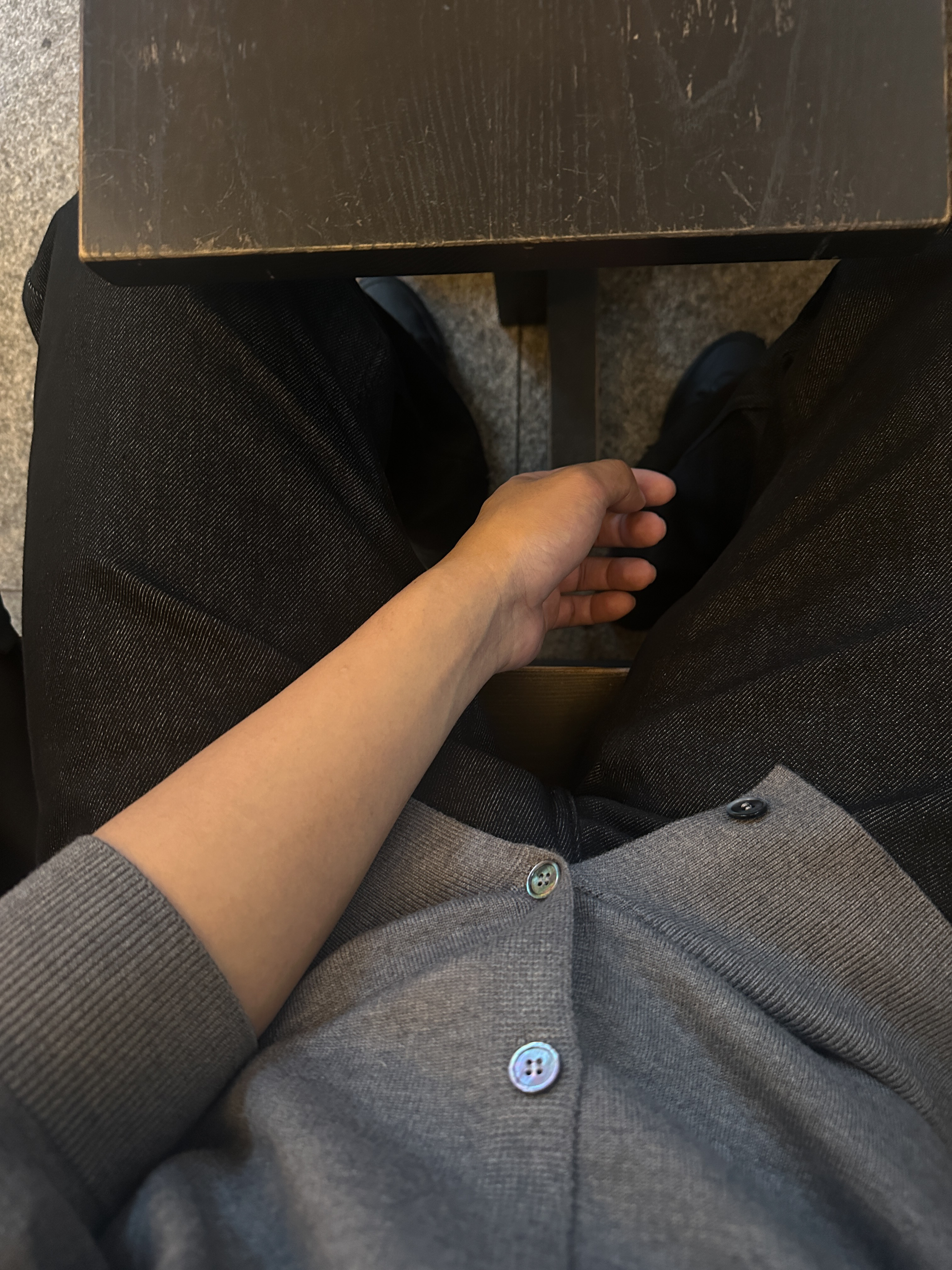 Amomento Mens Colored Straight Fit Denim Black - 24FW, BOSE QC Ultra Black (Korean Ver.) 착용 스타일 - 6
