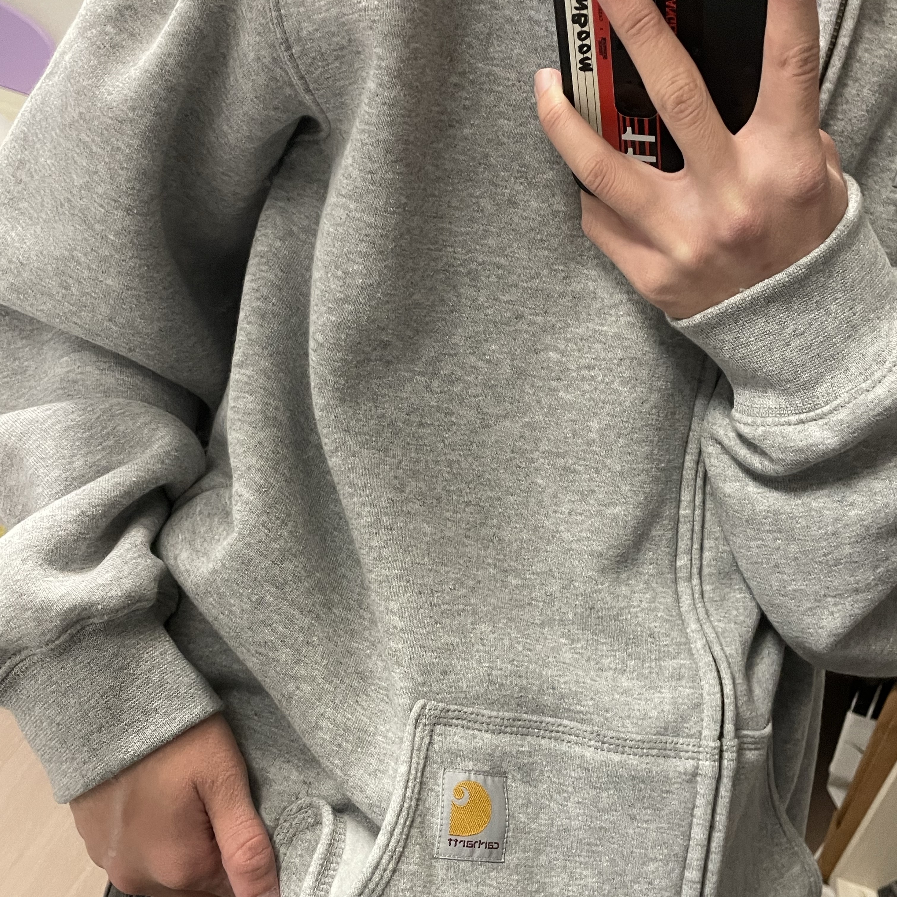 Carhartt Loose Fit Midweight Full Zip Sweatshirt Heather Grey, True Religion Denim Field Pants Black 착용 스타일