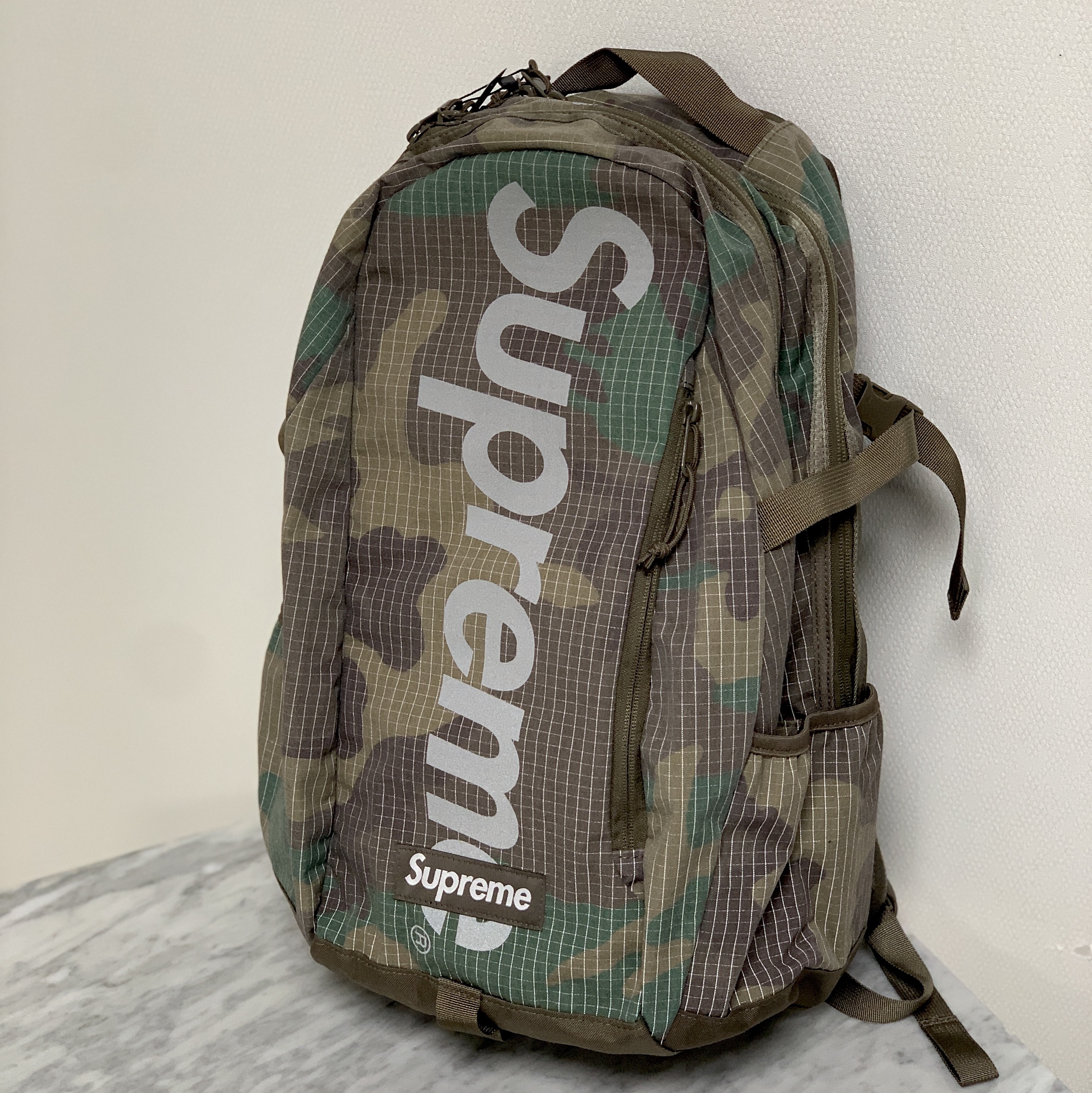 Supreme Backpack Woodland Camo - 24SS 착용 스타일
