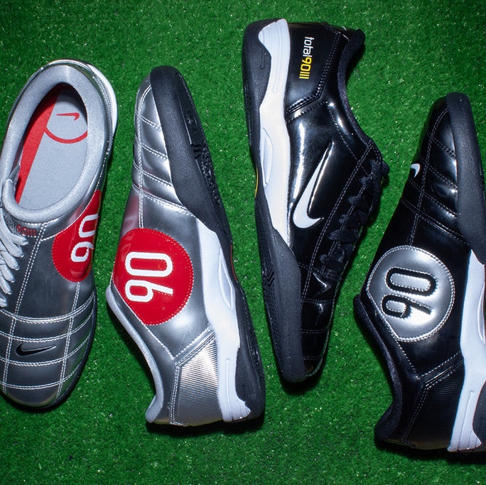 Nike Total 90 III SP Black and White, Nike Total 90 III SP Metallic Silver and Black 착용 스타일 - 2