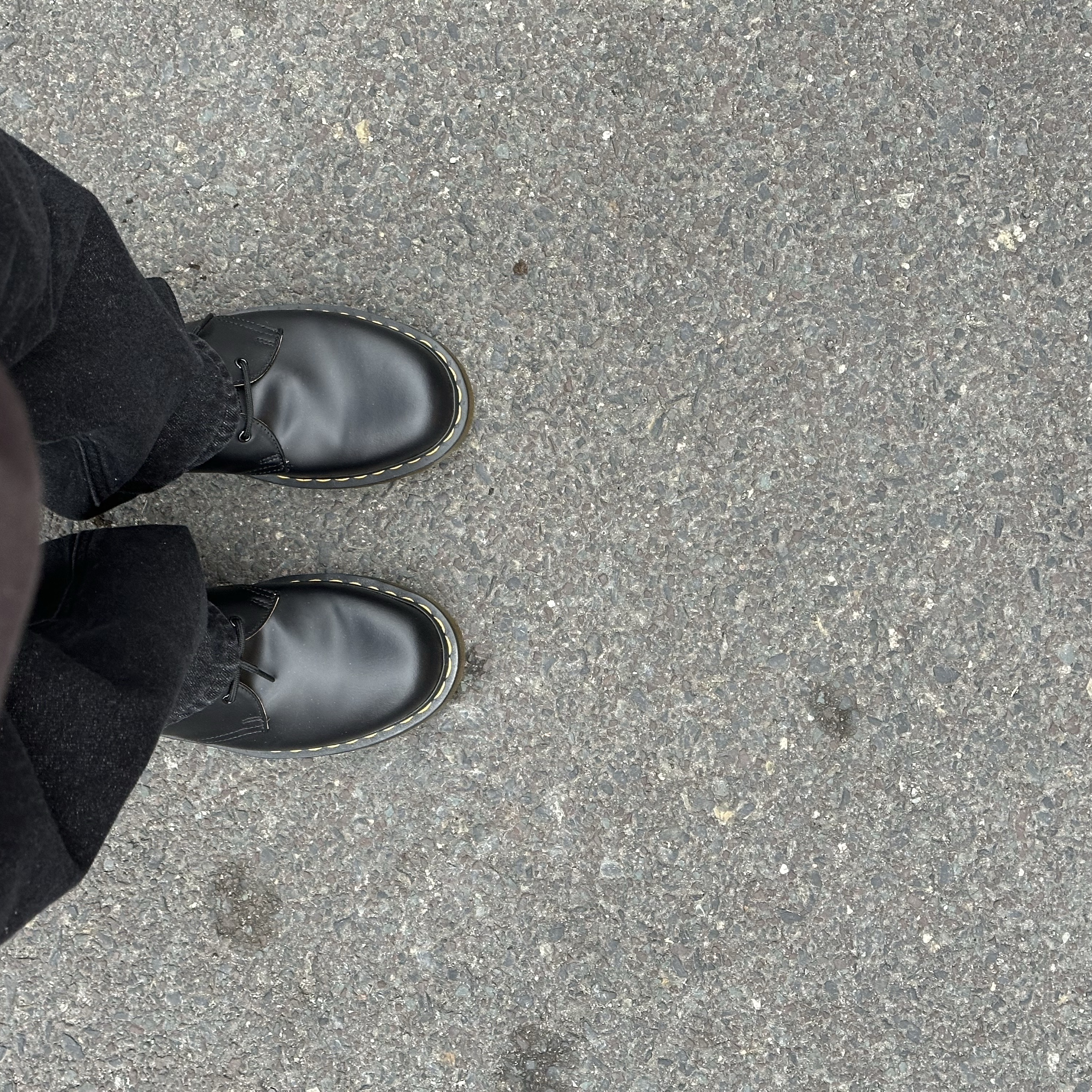 Dr. Martens 1461 Smooth Black 착용 스타일