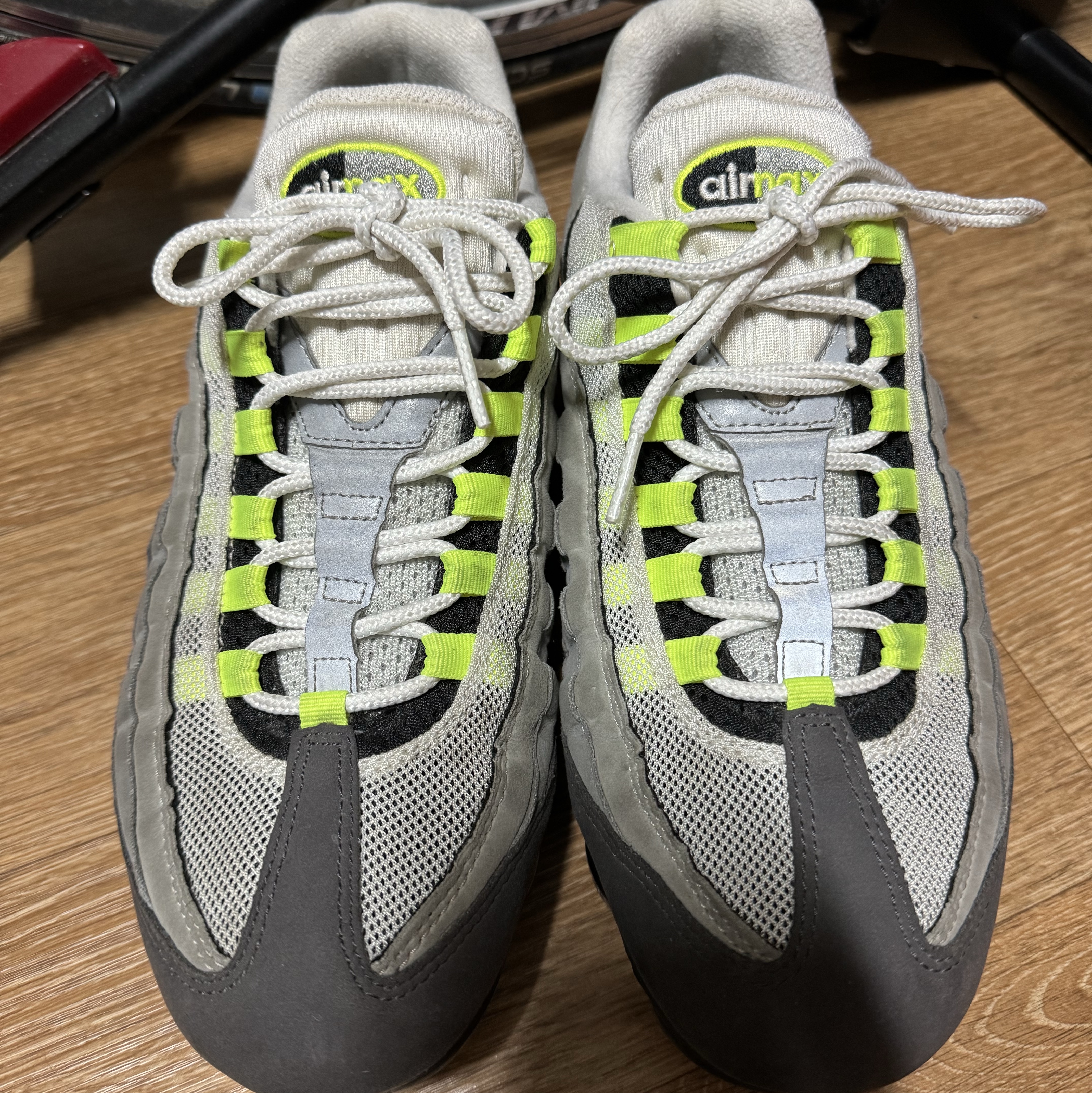 Nike Air VaporMax 95 Neon 착용 스타일 - 1