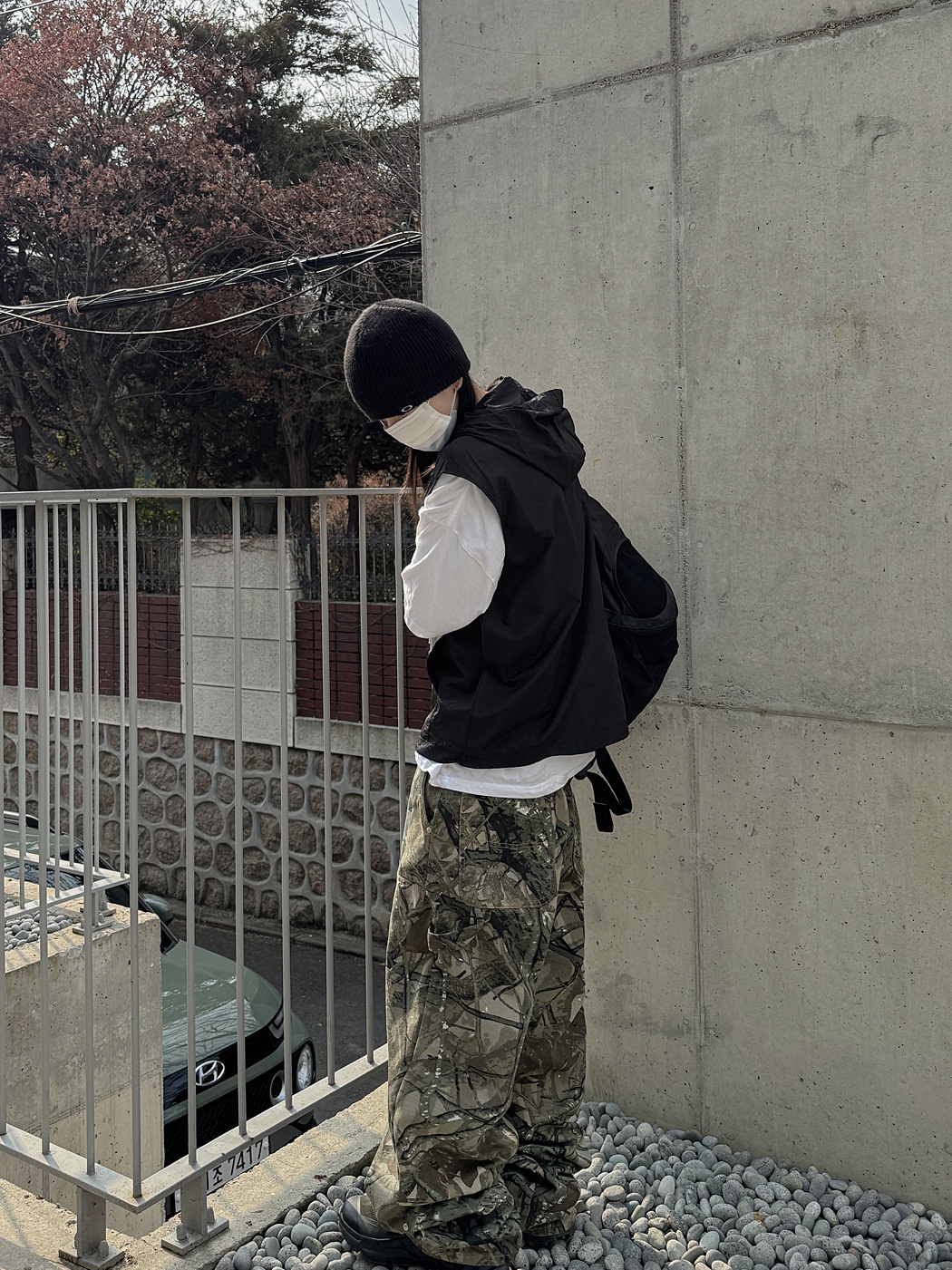 Oakley Light Breathe Triple Black, Oakley Session Beanie Blackout 착용 스타일 - 1