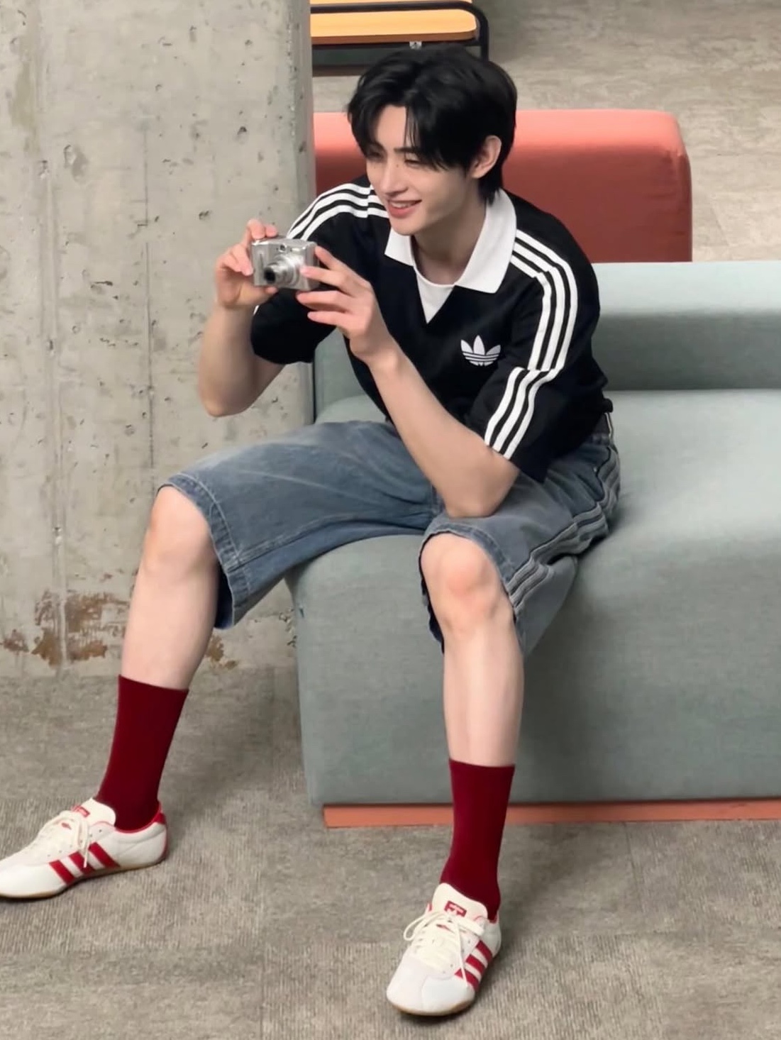 (W) Adidas Tokyo Off White Better Scarlet, Adidas Originals Collared Goalie Top Black - KR Sizing 착용 스타일