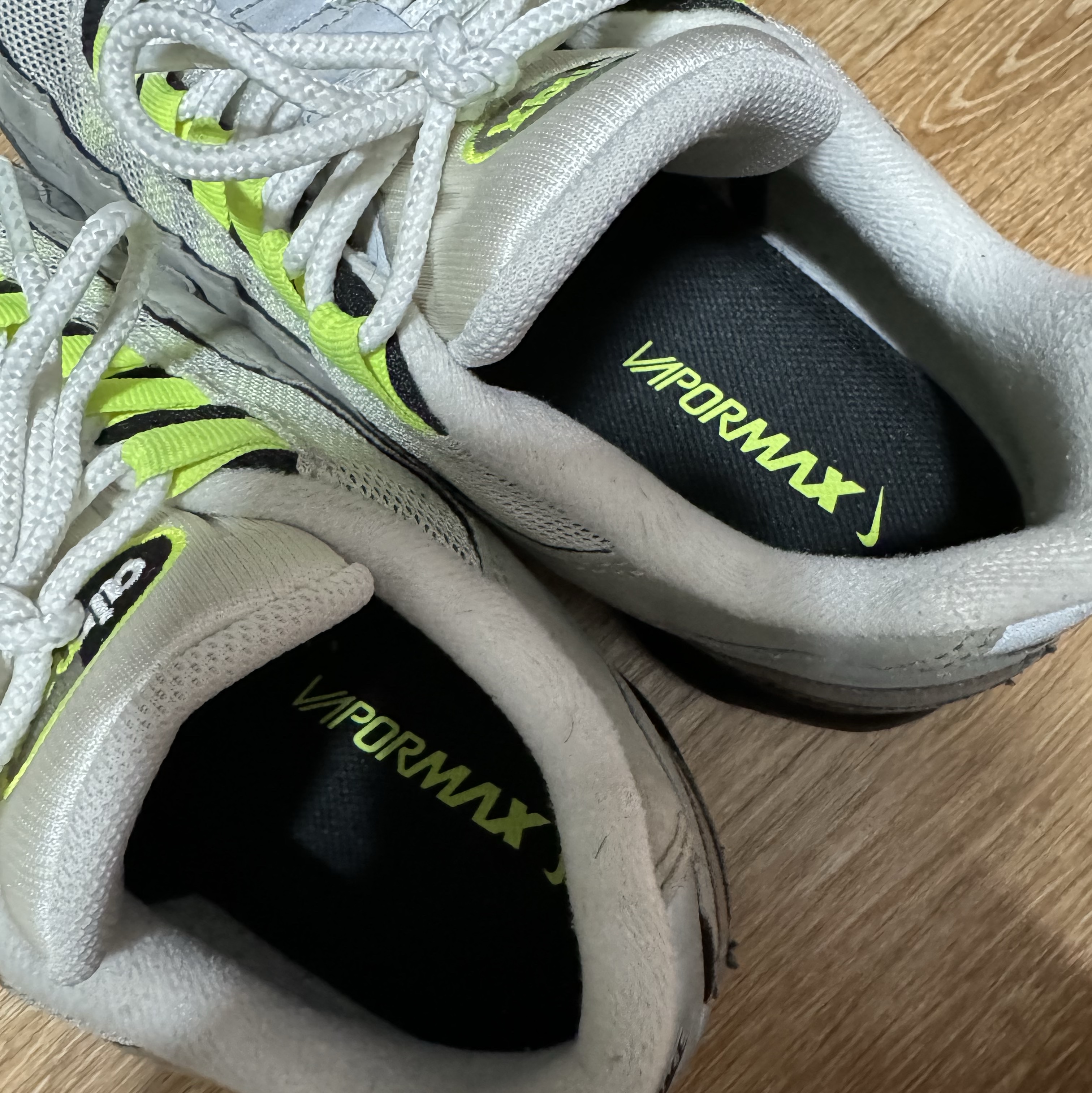 Nike Air VaporMax 95 Neon 착용 스타일 - 4