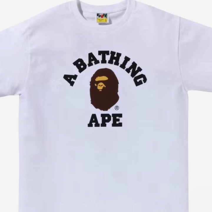 BAPE College T-Shirt White 착용 스타일