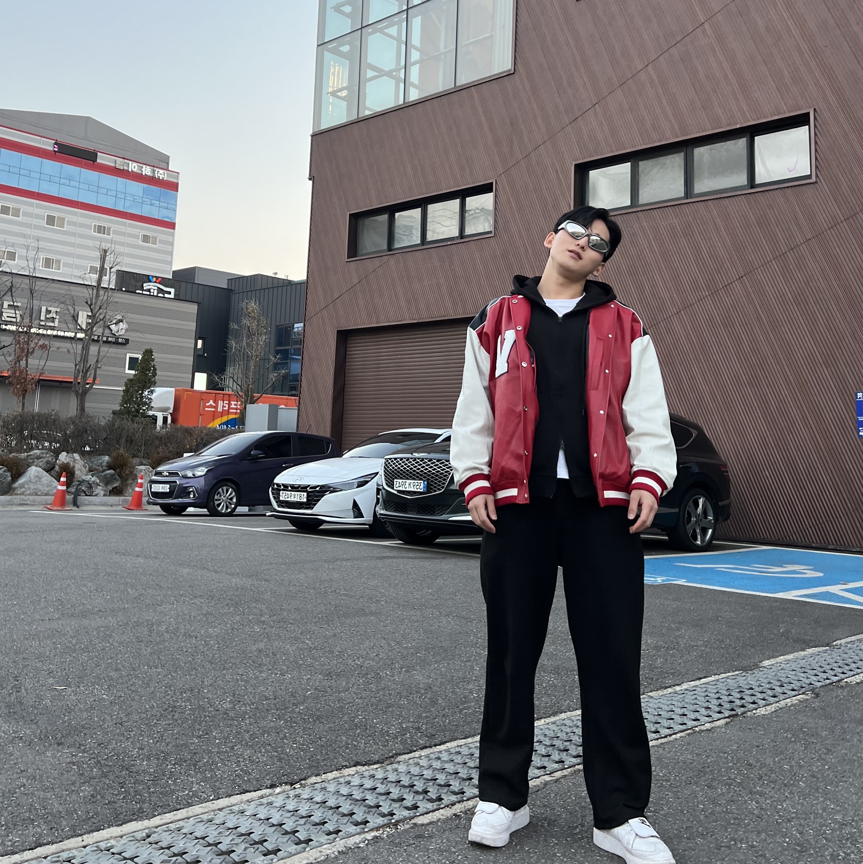 나이키 x 피스마이너스원 퀀도1 화이트 착용 스타일 - 1