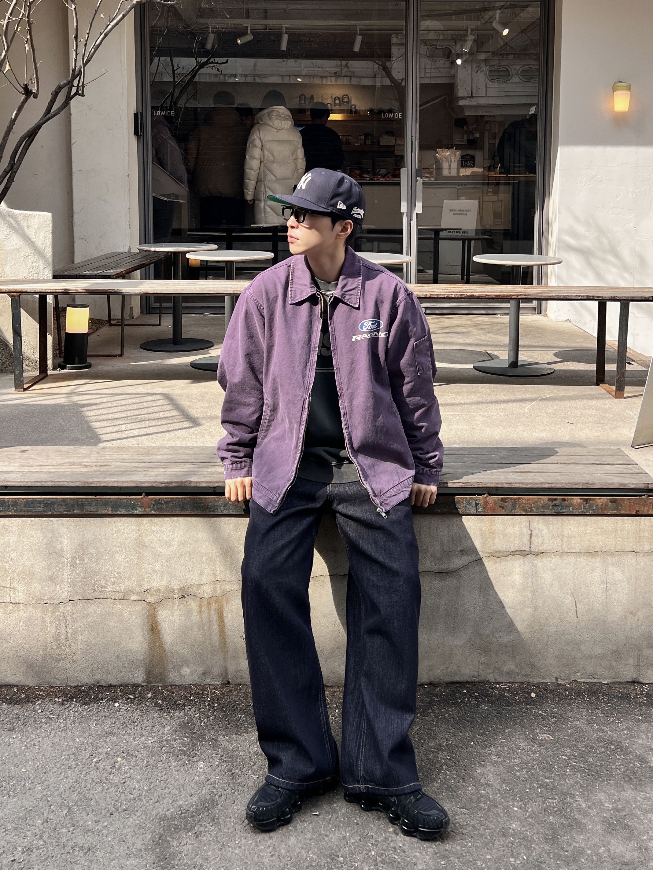 (W) 나이키 샥스 TL 블랙 앤 맥스 오렌지, 디스이즈네버댓 x 뉴에라 x MLB 뉴욕 양키스 59피프티 클래식 네이비 착용 스타일 - 3