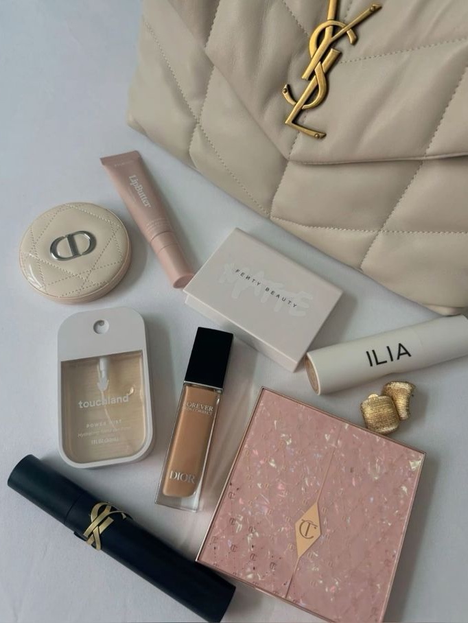 Chanel Les Beiges Healthy Glow Natural Eyeshadow Palette Warm, Dior Gris Dior Eau De Parfum 50ml 착용 스타일 - 2