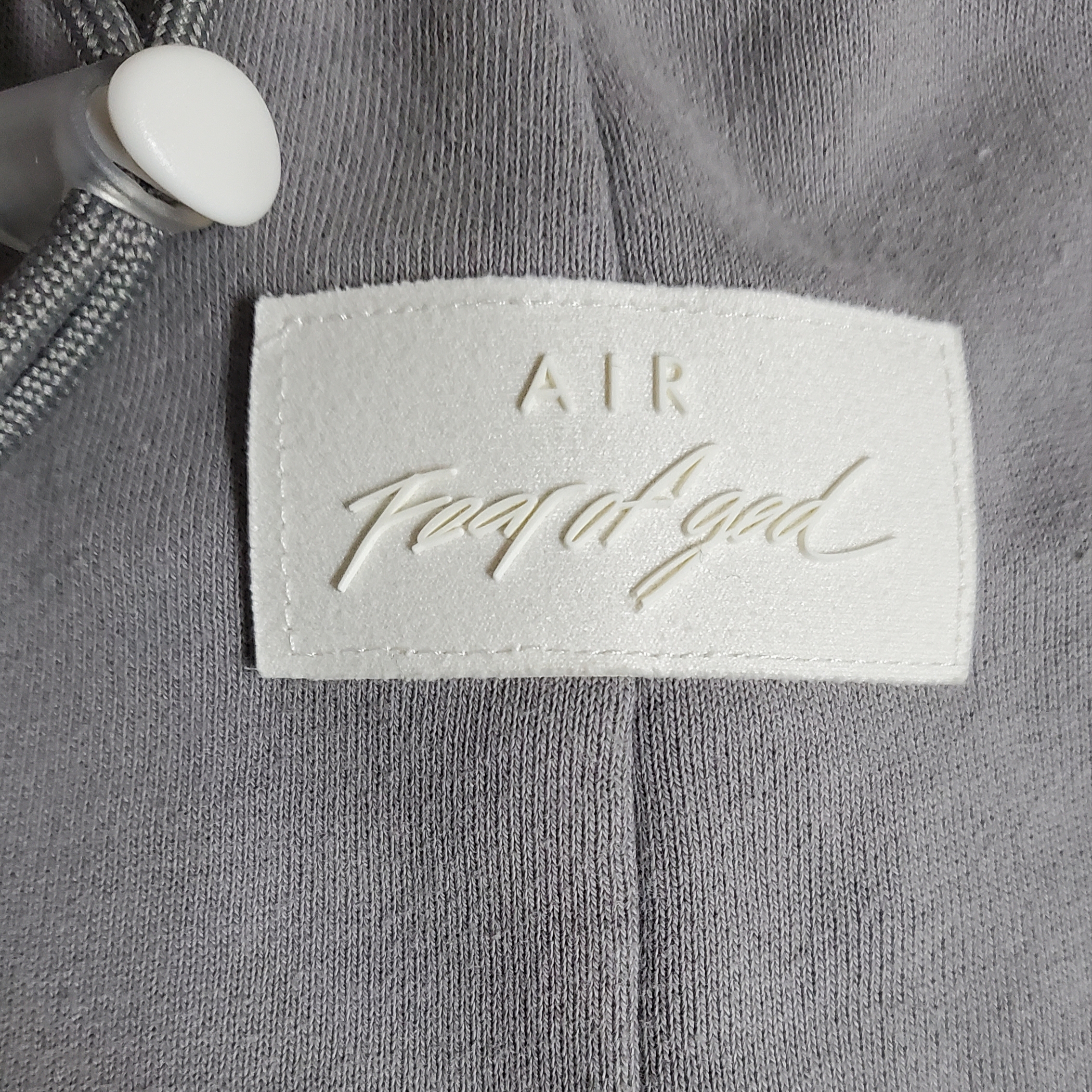 Nike x Fear of God Warm Up Pants Dust 착용 스타일