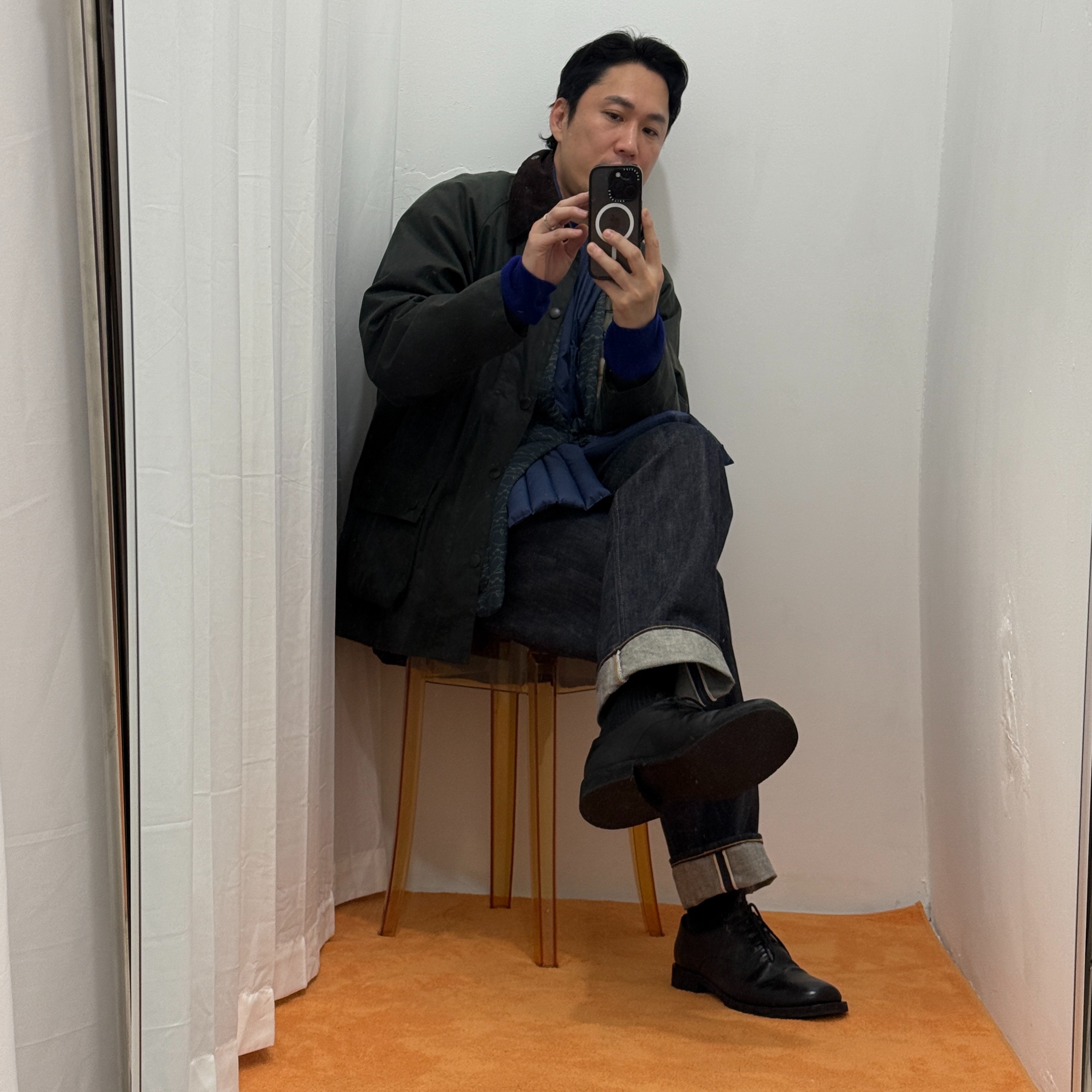 Barbour Bedale Wax Jacket Sage 착용 스타일 - 1