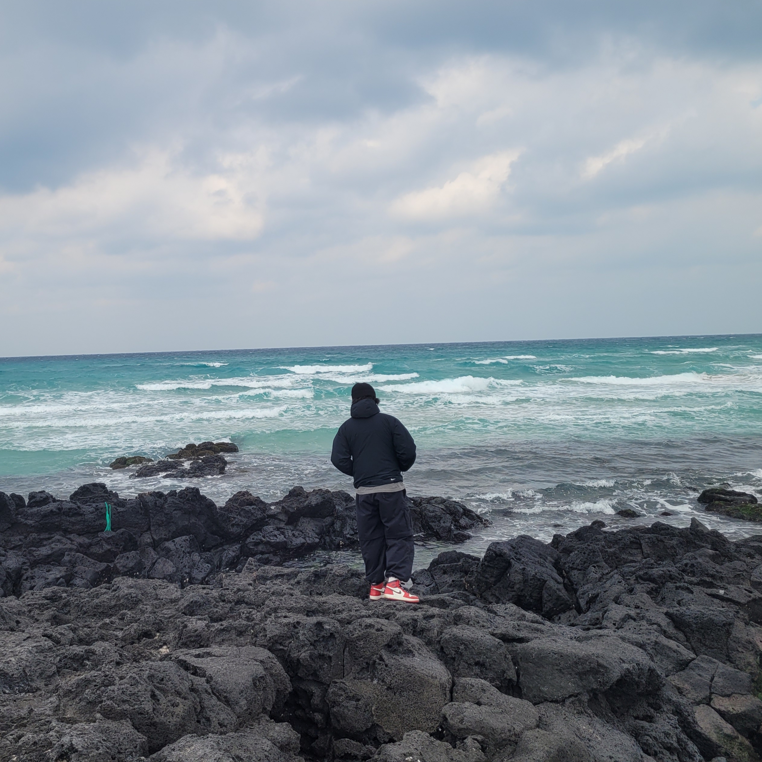 Nike ACG Storm-Fit ADV Cascade Rains Full Zip Jacket Black - Asia, Nike ACG Smith Summit Cargo Pants Black Anthracite - Asia 착용 스타일