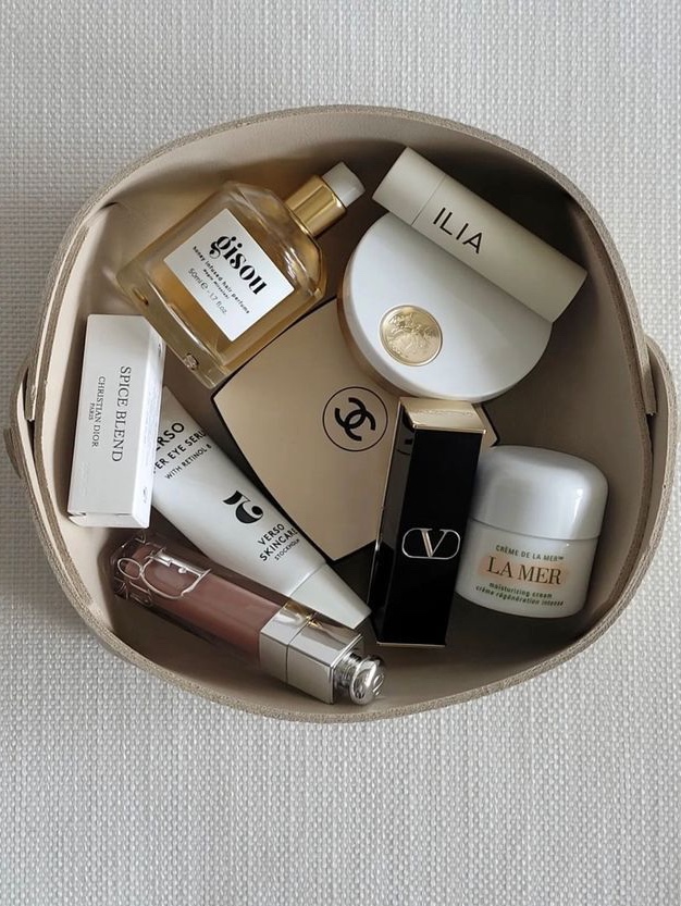 Chanel Les Beiges Healthy Glow Natural Eyeshadow Palette Warm, Dior Gris Dior Eau De Parfum 50ml 착용 스타일 - 1