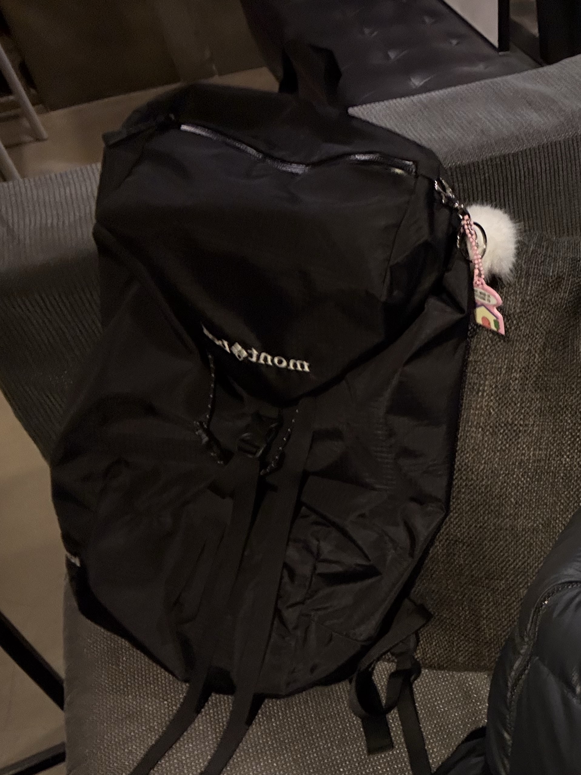 Montbell Versalite Pack 15 Backpack Gunmetal 착용 스타일