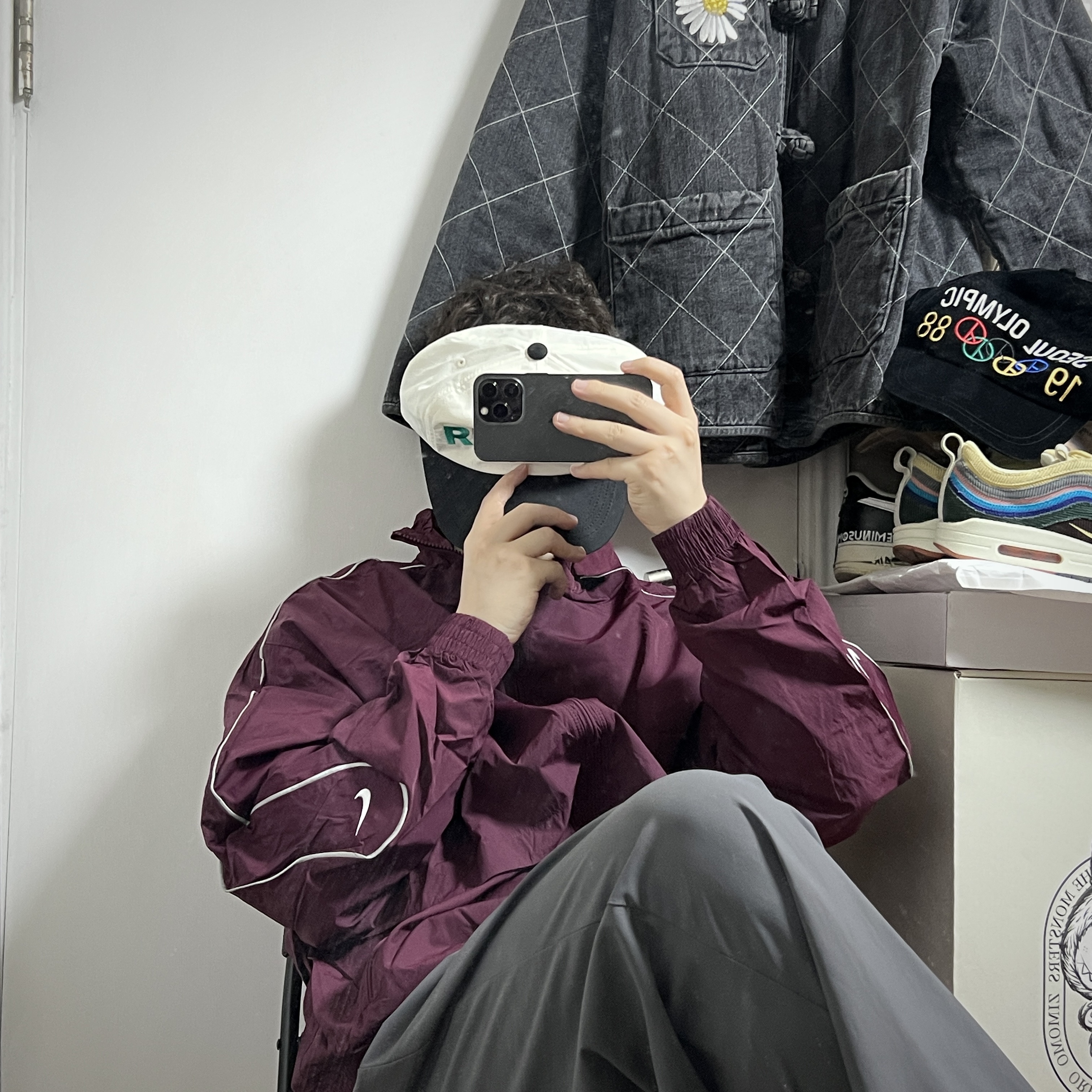 Nike NSW Solo Swoosh Woven Track Jacket Night Maroon - US/EU, Nike x Peaceminusone Air Force 1 Low Para-Noise 착용 스타일