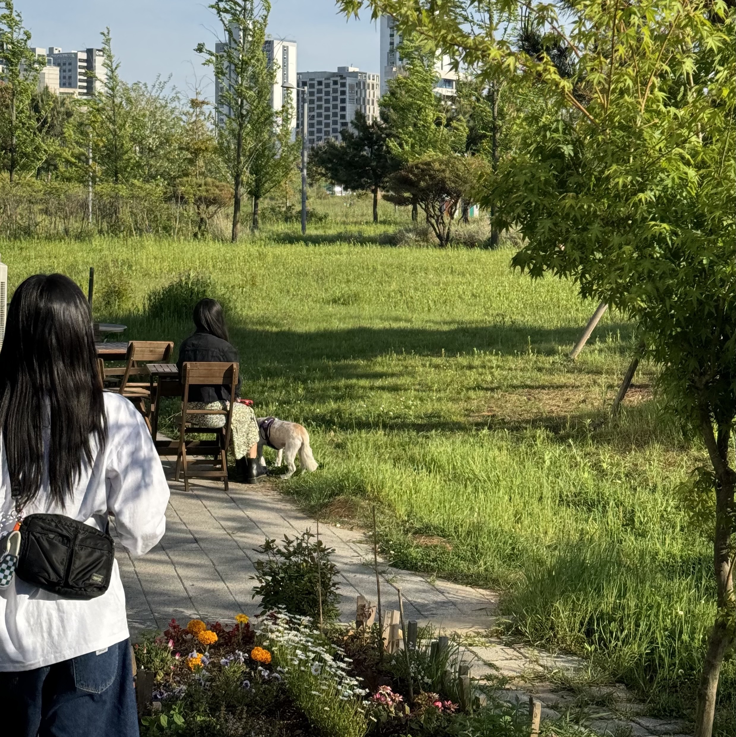 Porter Tanker Shoulder Bag S Black 착용 스타일