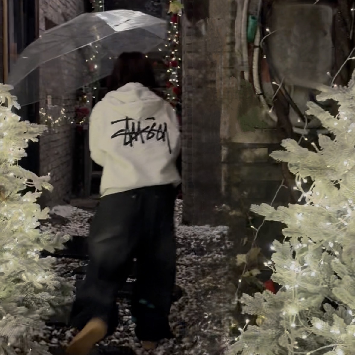 Stussy Basic Stussy Zip Hoodie Ash Heather, Nike Air Force 1 '07 WB Flax 착용 스타일