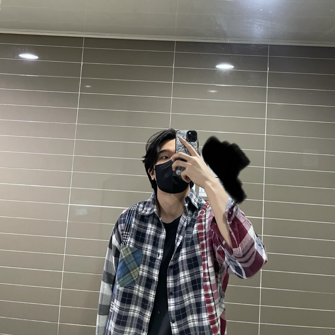 Needles x Kith Ribbon Cuts Flannel Shirt Multi 착용 스타일