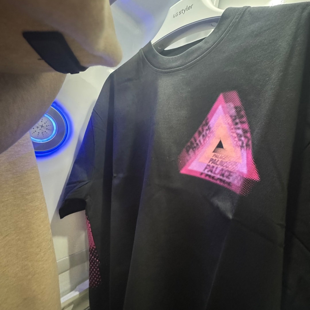 Palace Tri-Faded T-Shirt Black - 24FW 착용 스타일