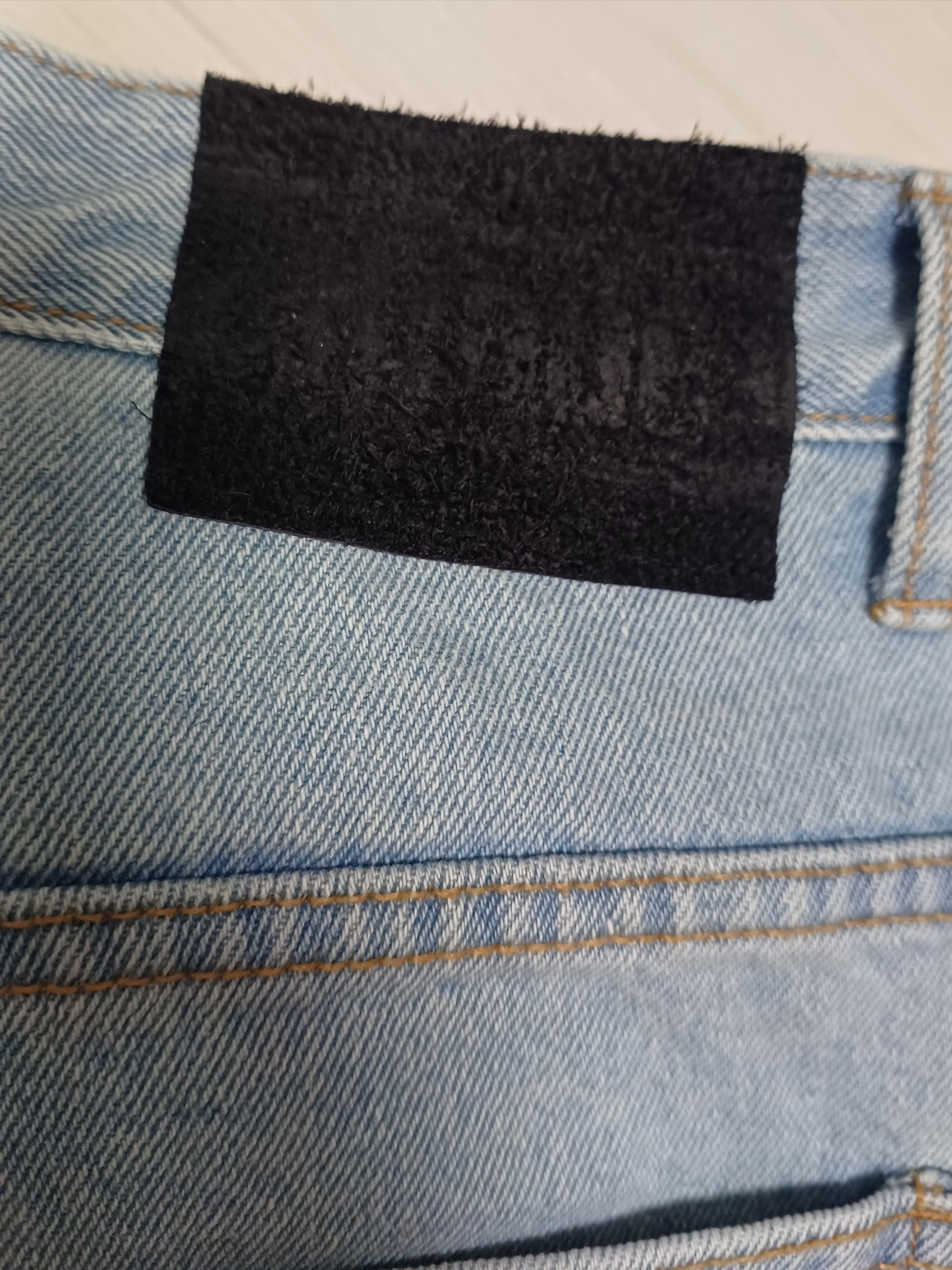 Suade Damaged Double Knee Pants Light Blue, Stussy Down Parka Micro Ripstop Phantom Black 착용 스타일 - 3