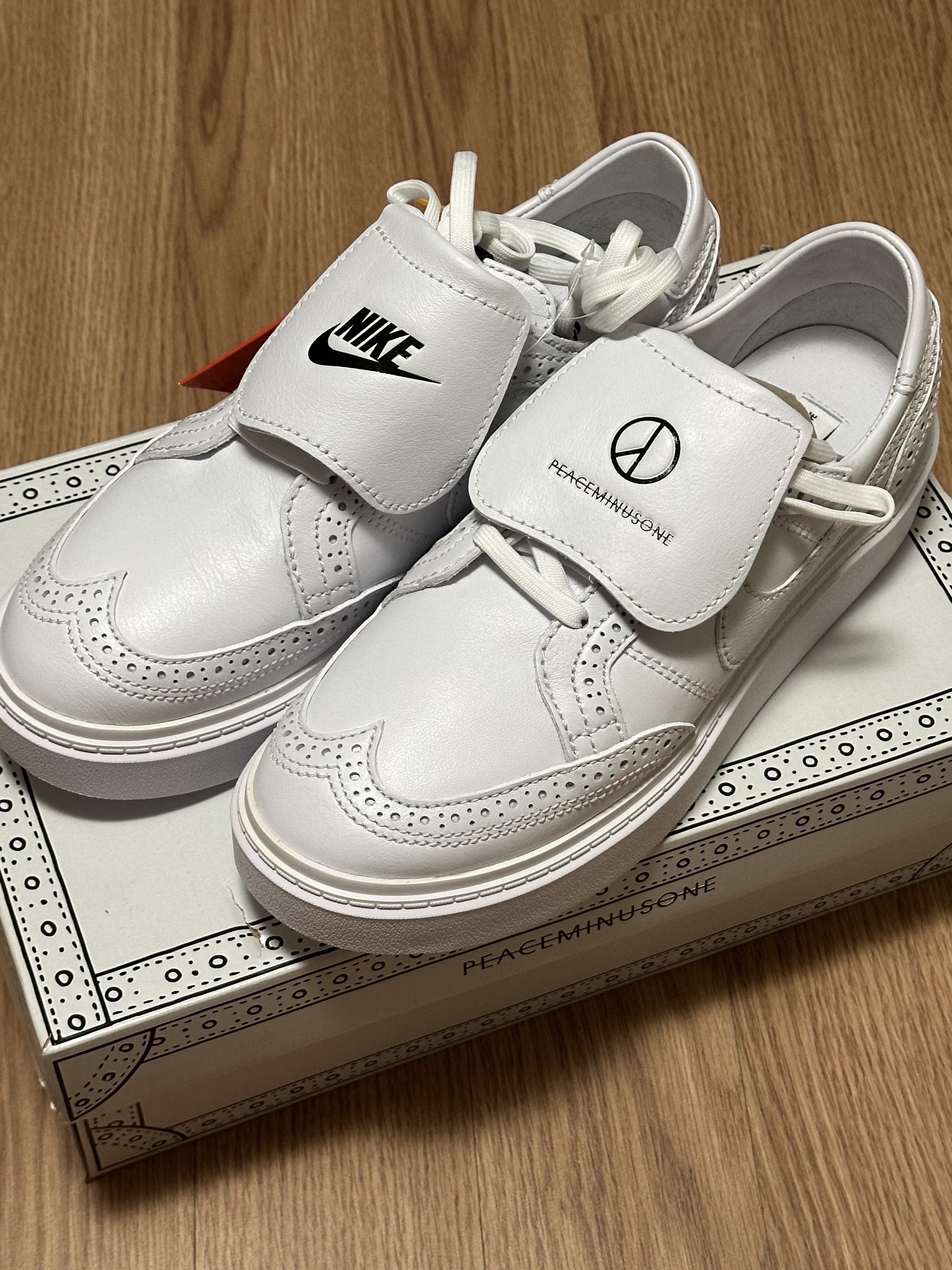 Nike x Peaceminusone Kwondo1 White 착용 스타일 - 3