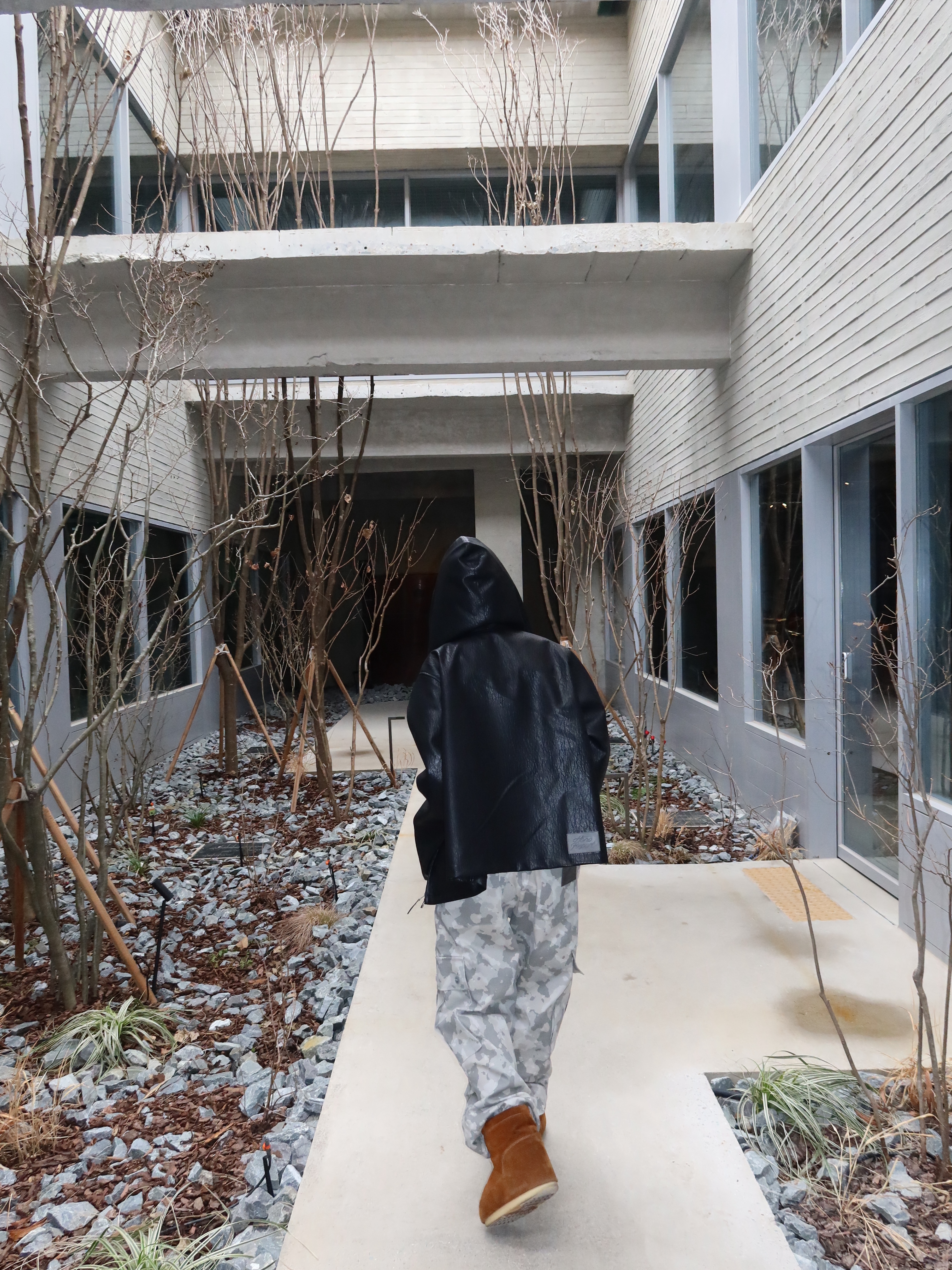 Hono Report Big Pocket Cargo Pants Snow Camo, Hono Report Hooded Zip-Up Black 착용 스타일 - 5