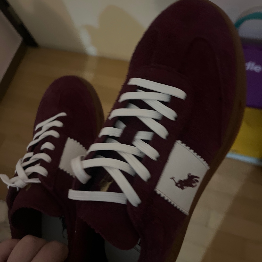 [30% 적립] Polo Ralph Lauren Heritage Aera Suede Sneakers Red - 24FW 착용 스타일