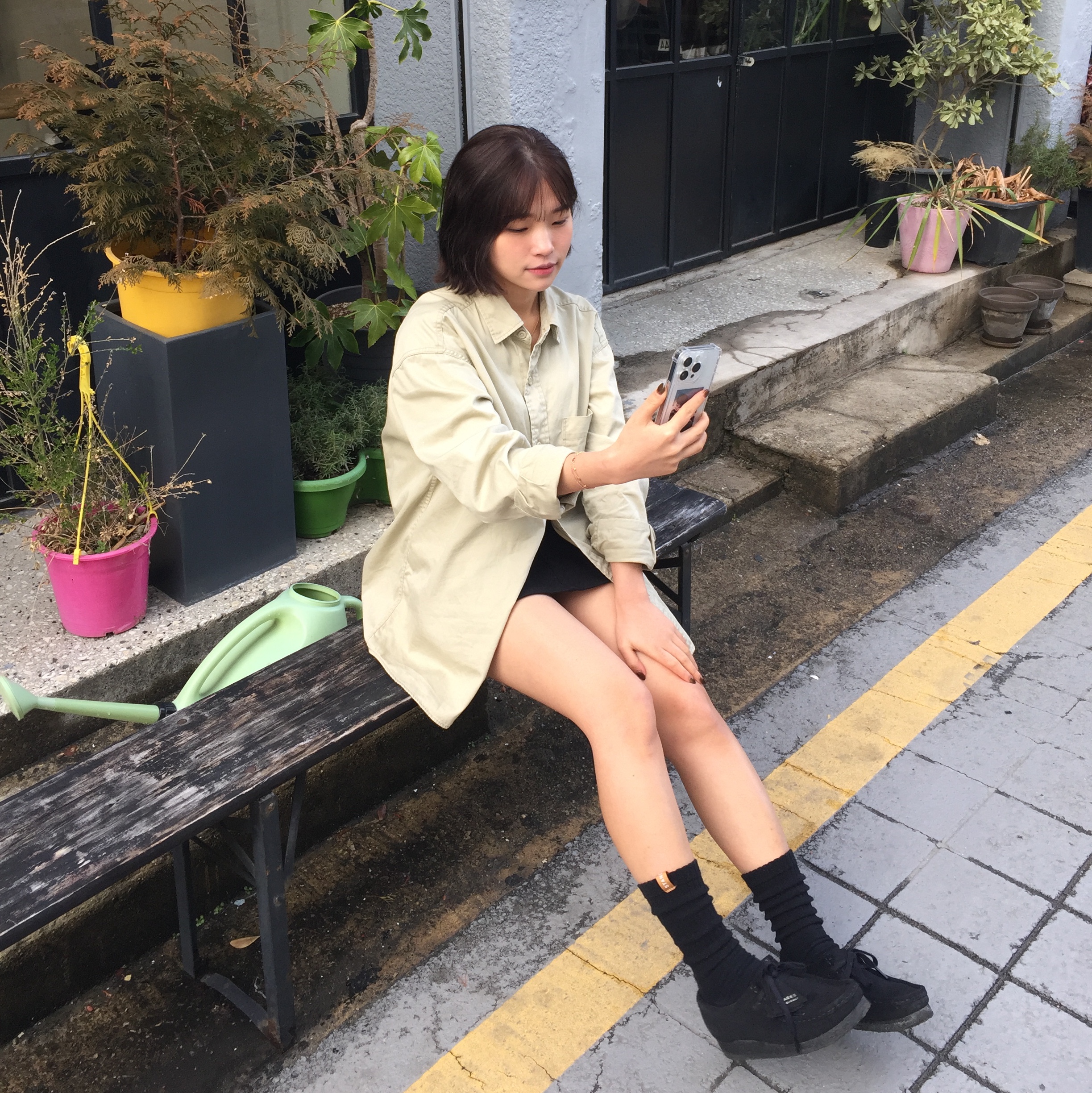 (W) Clarks Wallabee Black Suede 착용 스타일