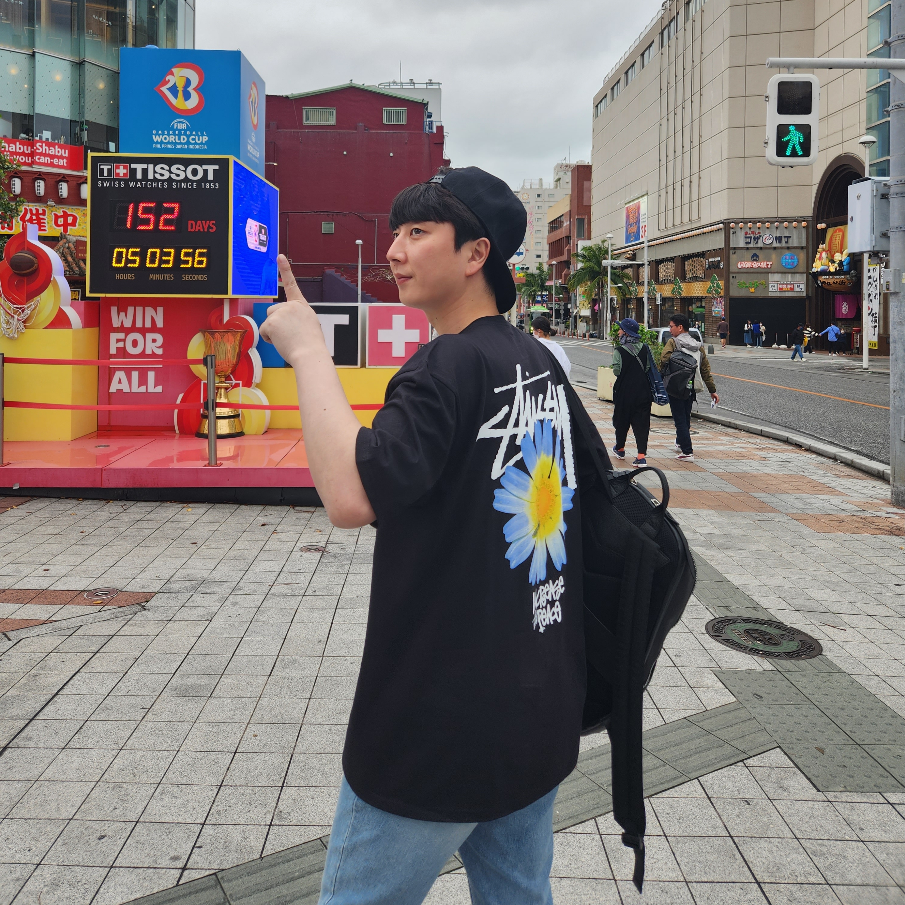 Stussy ITP Flower T-Shirt Black 착용 스타일