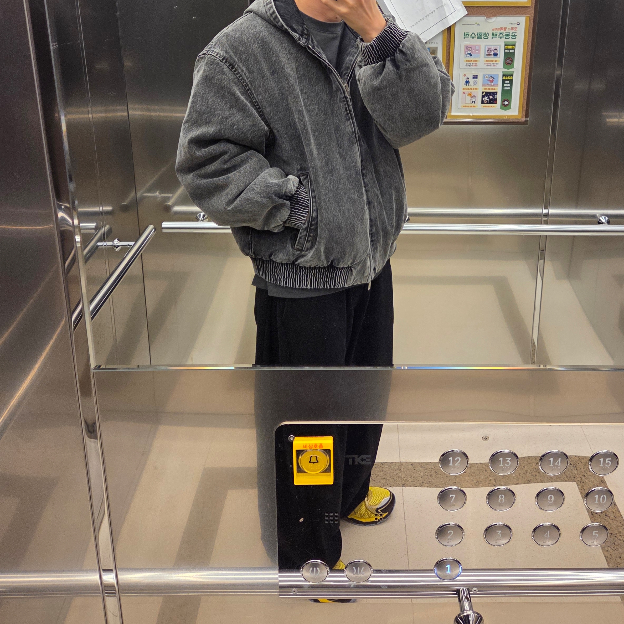 Represent R5 Hooded Denim Bomber Charcoal Grey - 24FW 착용 스타일