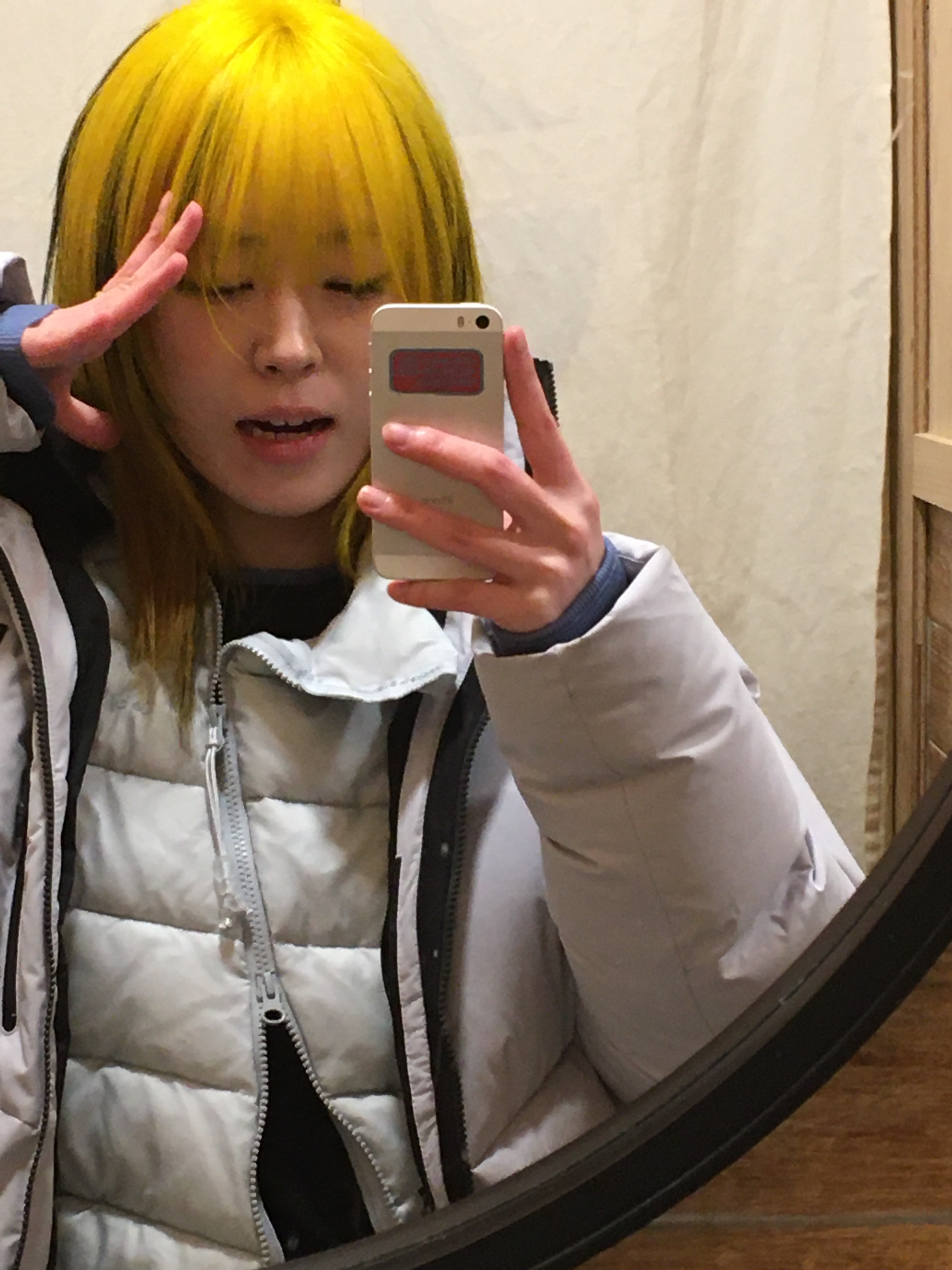 오호스 벨트 와이드 스웻 팬츠 그레이, 오호스 아이 플루이드 플리스 팬츠 01 라이트 그레이 착용 스타일 - 1