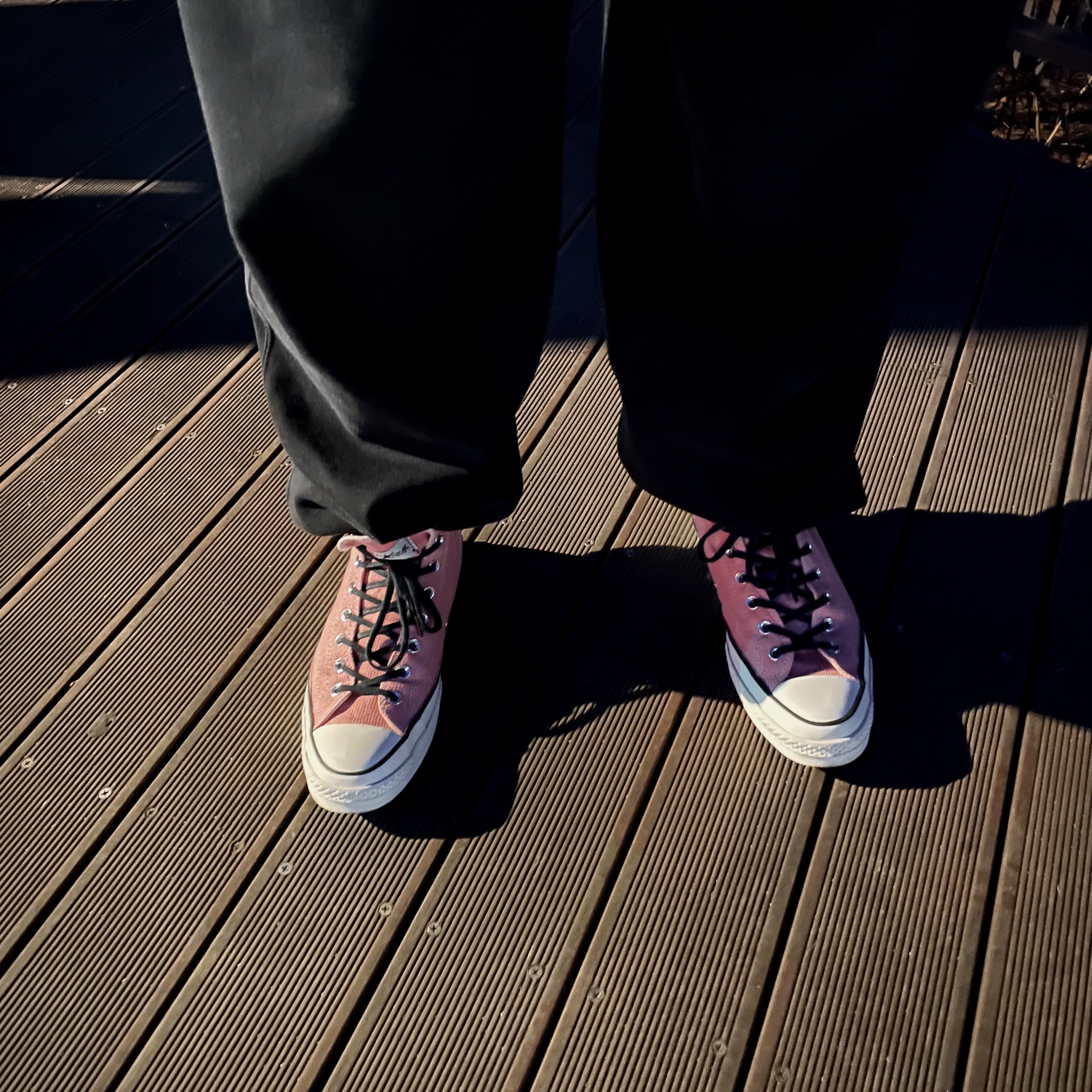 Converse x Stussy Chuck 70 High Plumeria, OJOS Paneled Crop Shell Jacket Black 착용 스타일 - 1