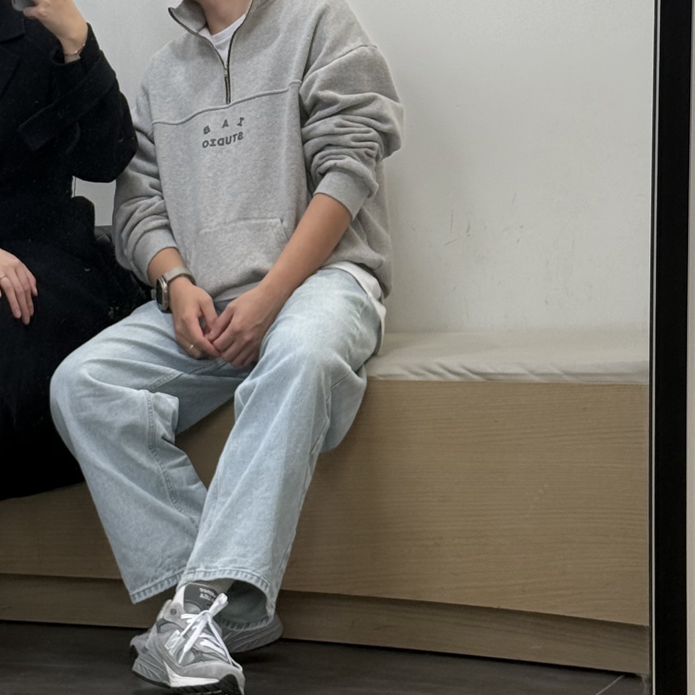 (W) New Balance 993 Made in USA Grey - B Standard, IAB Studio x Hyundai Mobis Half Zip Pullover Grey 착용 스타일